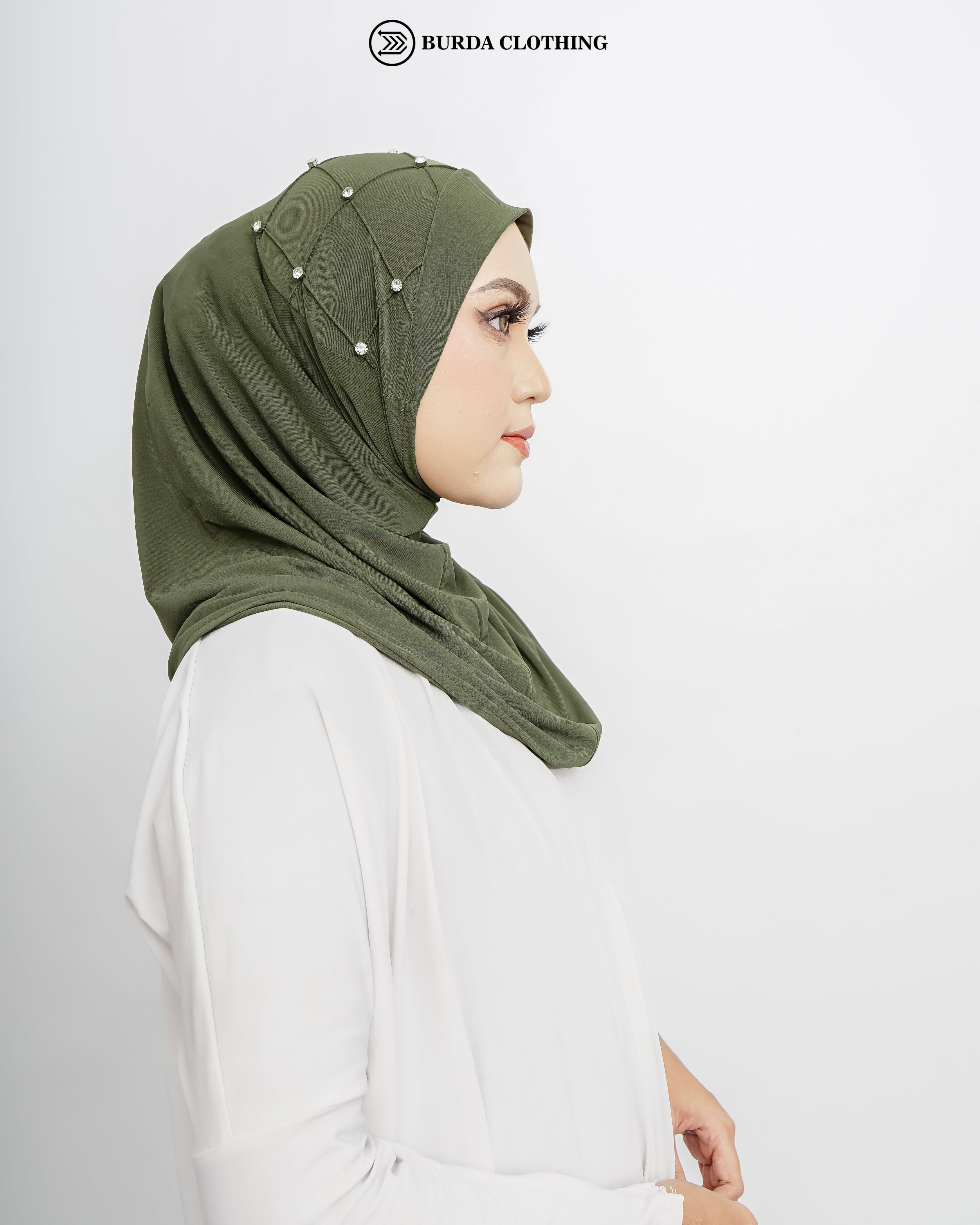 Pull on Hijab with stone (Jersey)