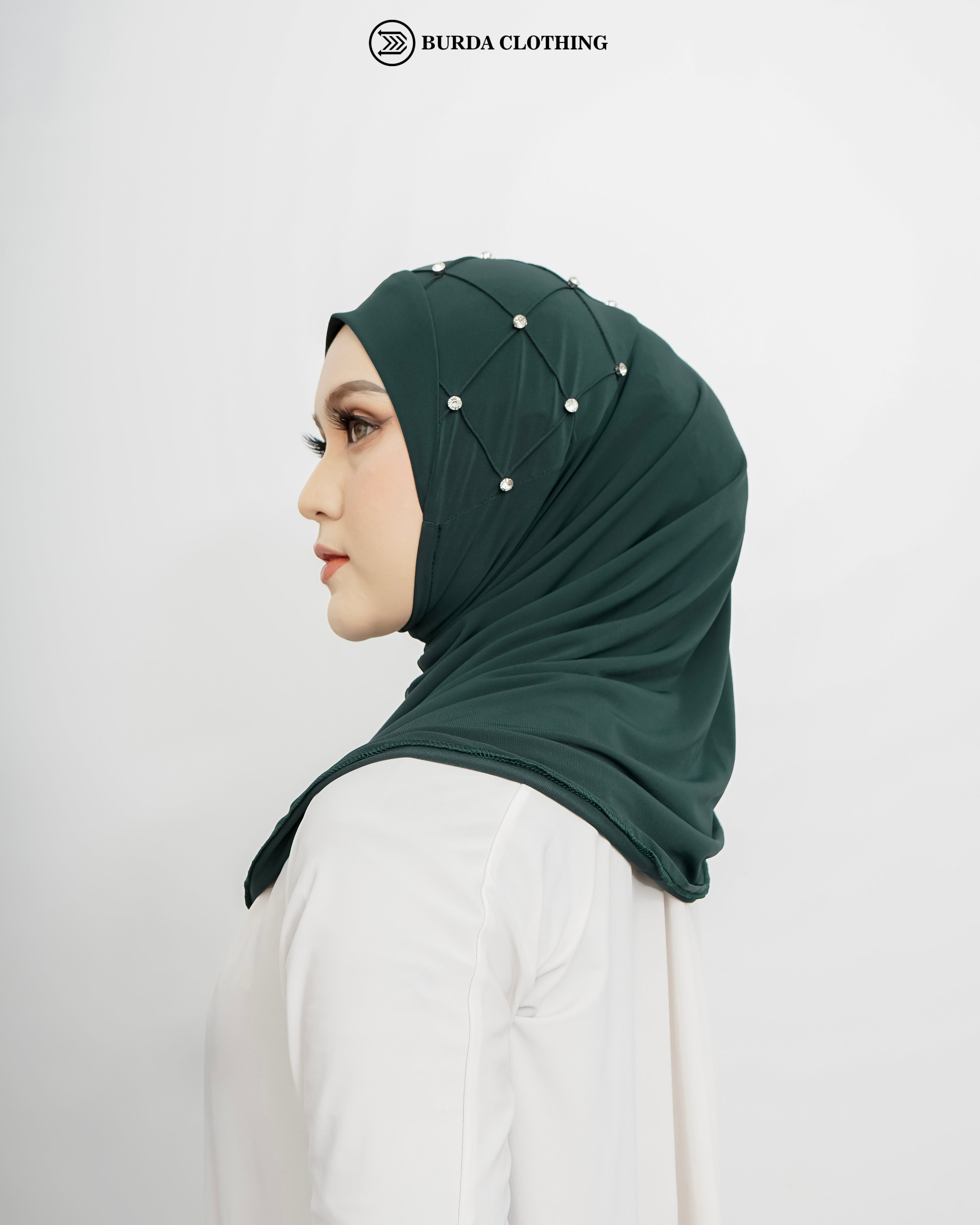 Pull on Hijab with stone (Jersey)