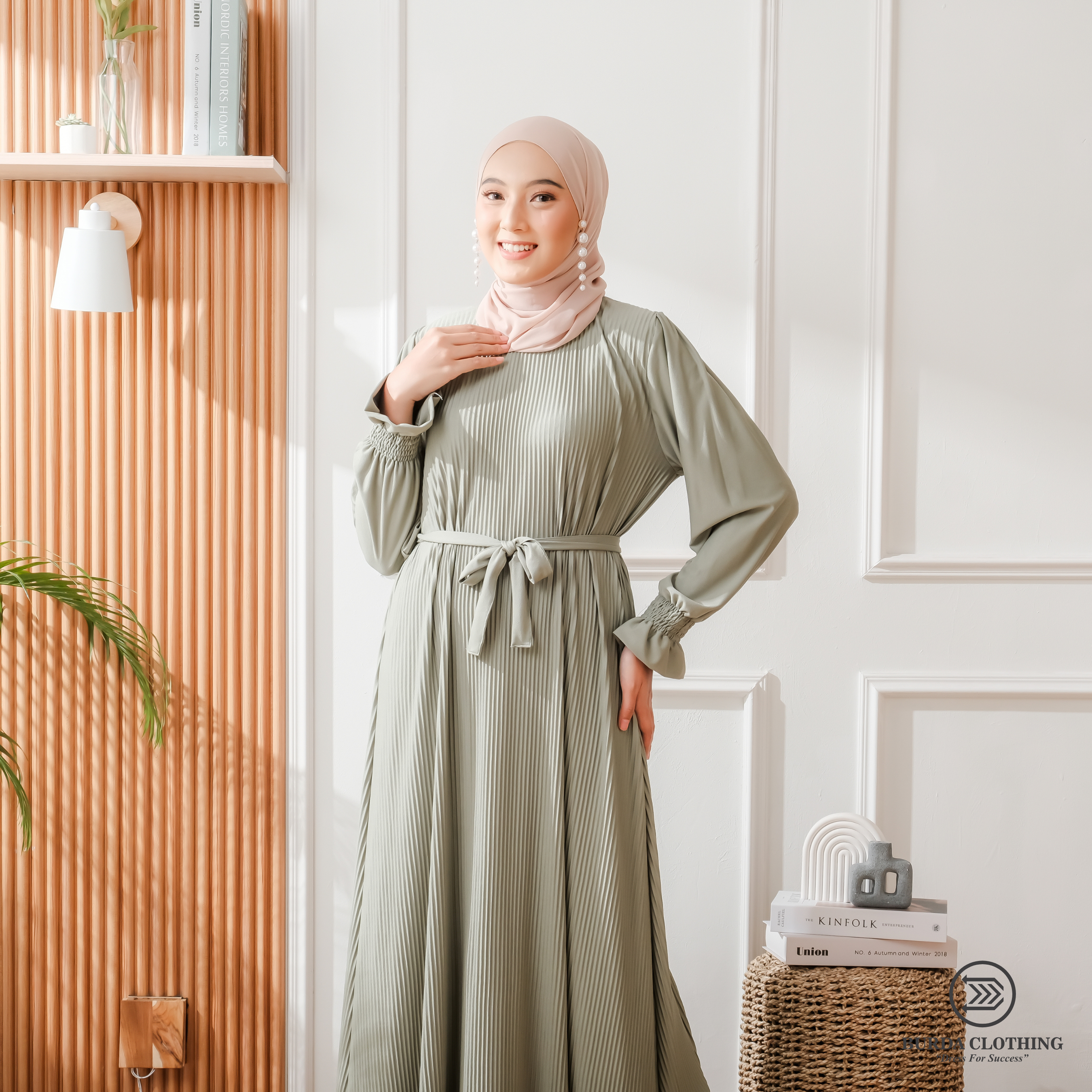 Women's Old dress Green - Burdaclothing