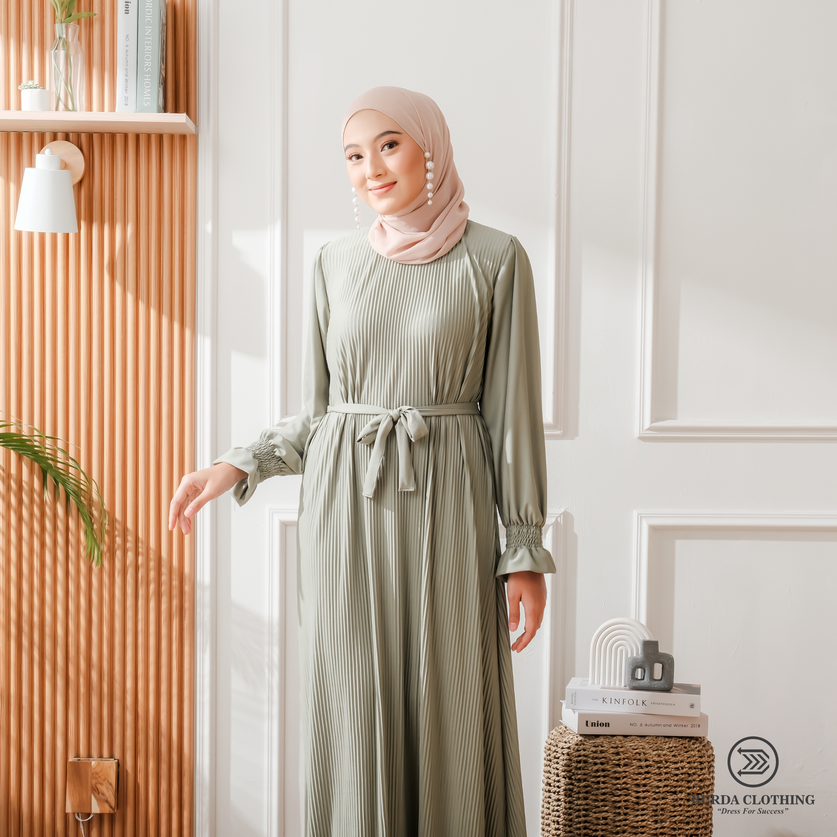 Women's Old dress Green - Burdaclothing