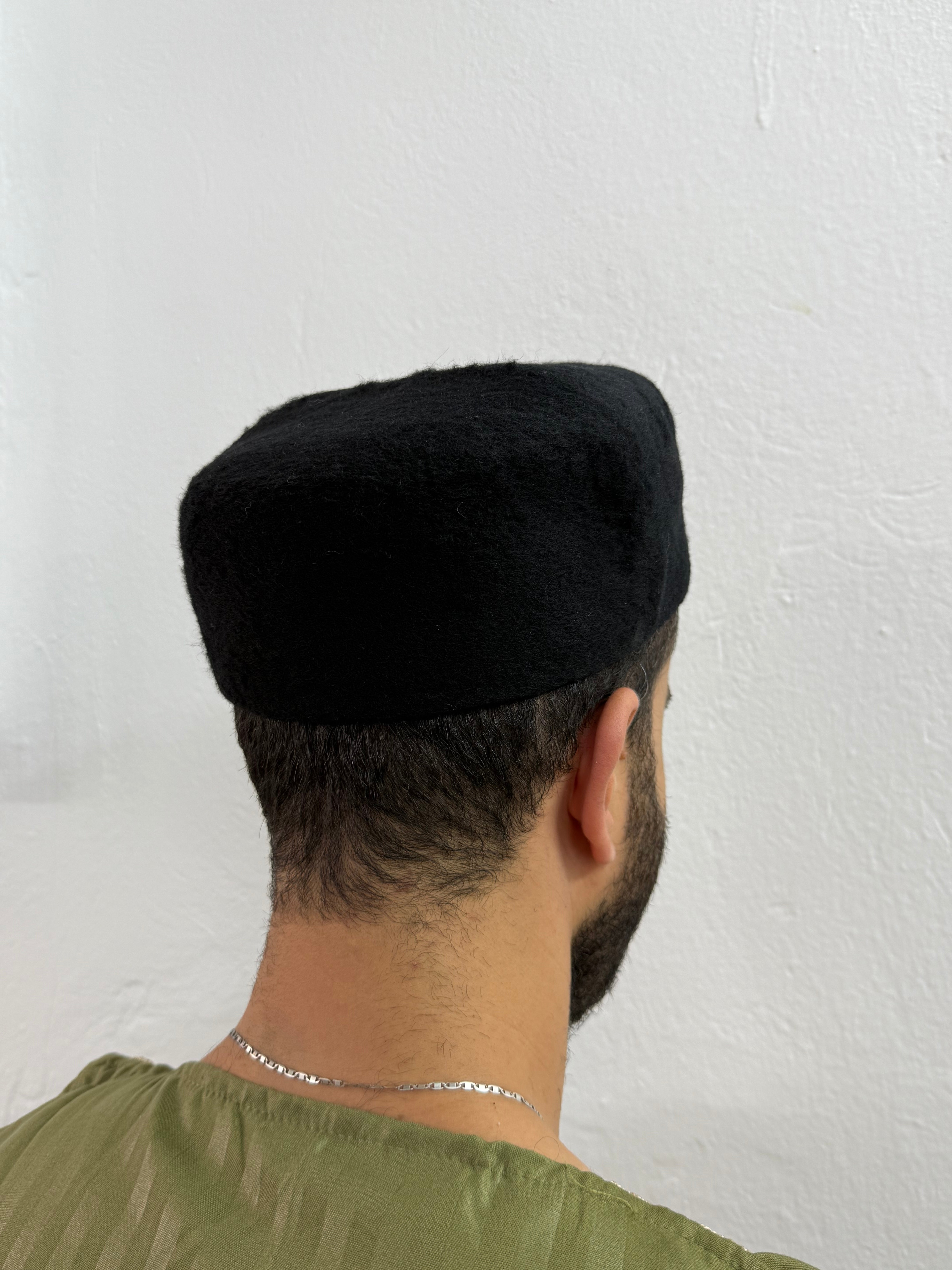 Chechia Hat- Black