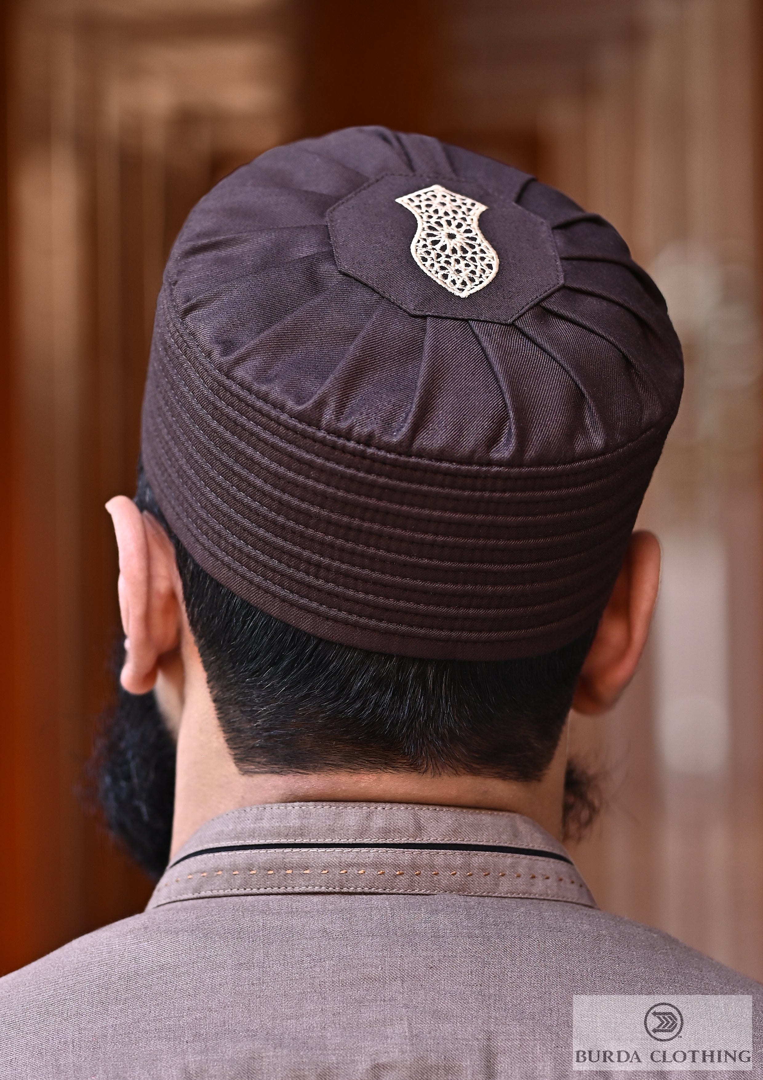 Burdaclothing 21XS / Dark Brown Sandal Pleated Kufi S008