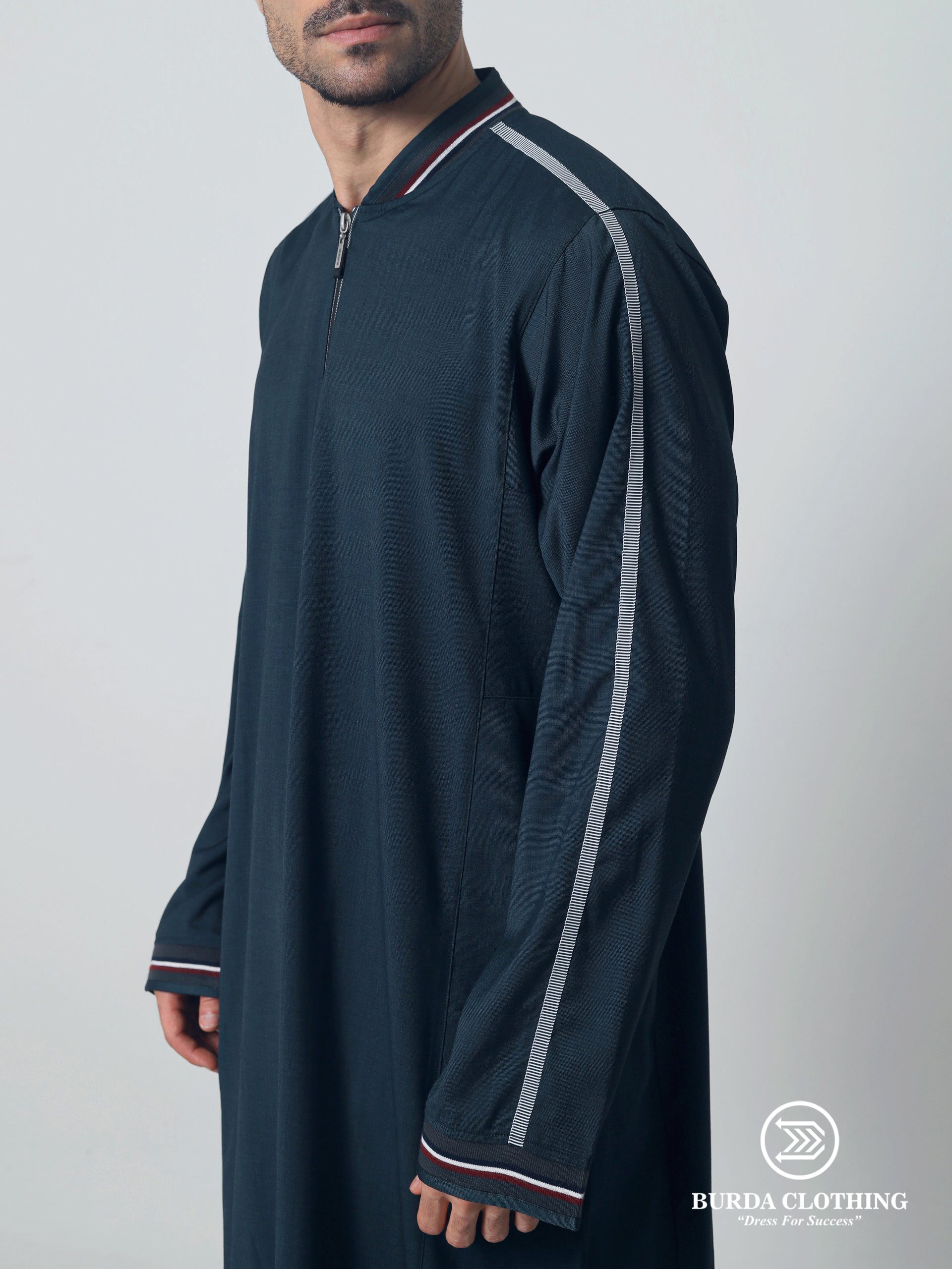 Adult Thobe 220 Green by Burdaclothing