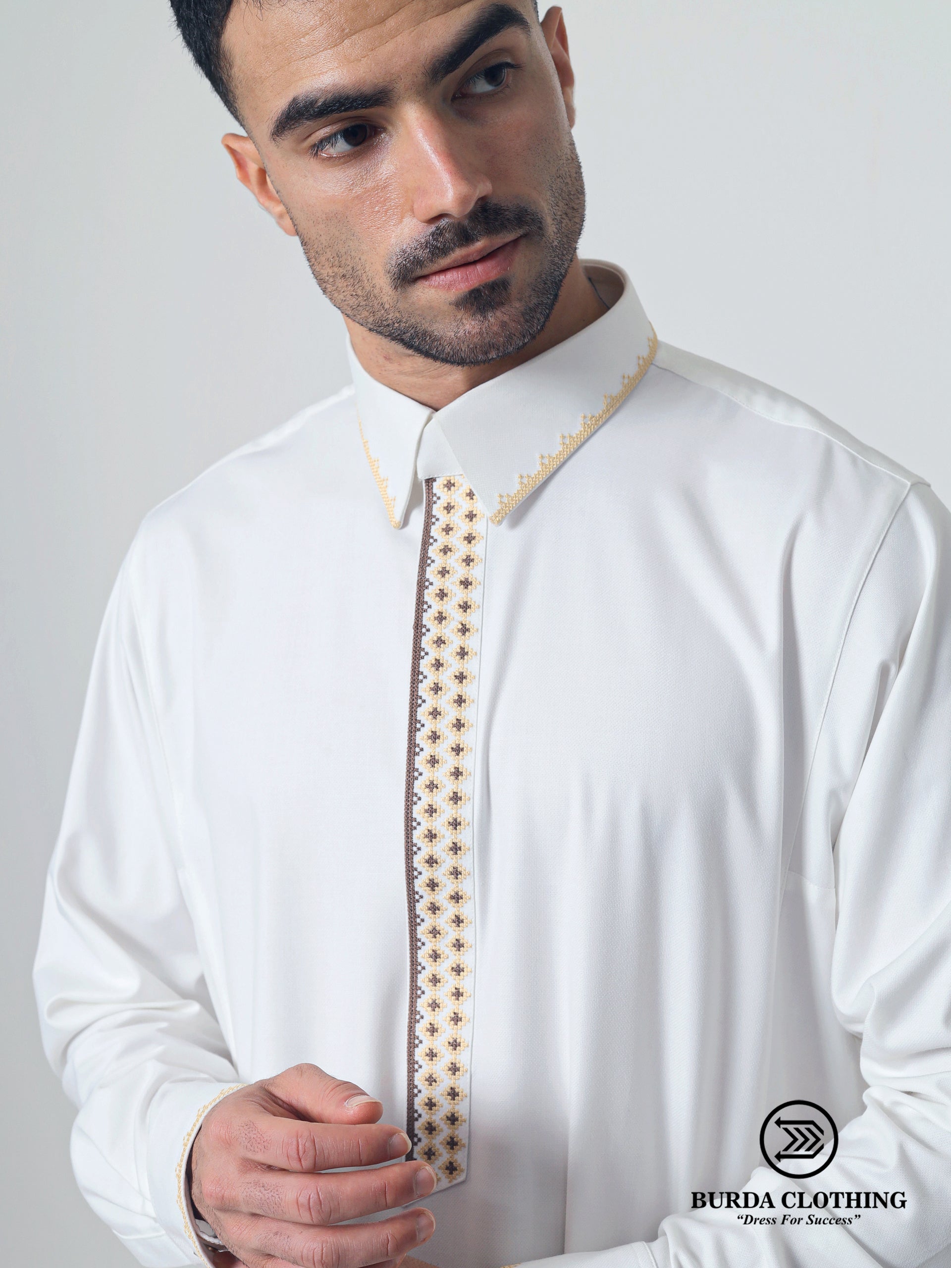 Adult Thobe 302 Off White by Burdaclothing