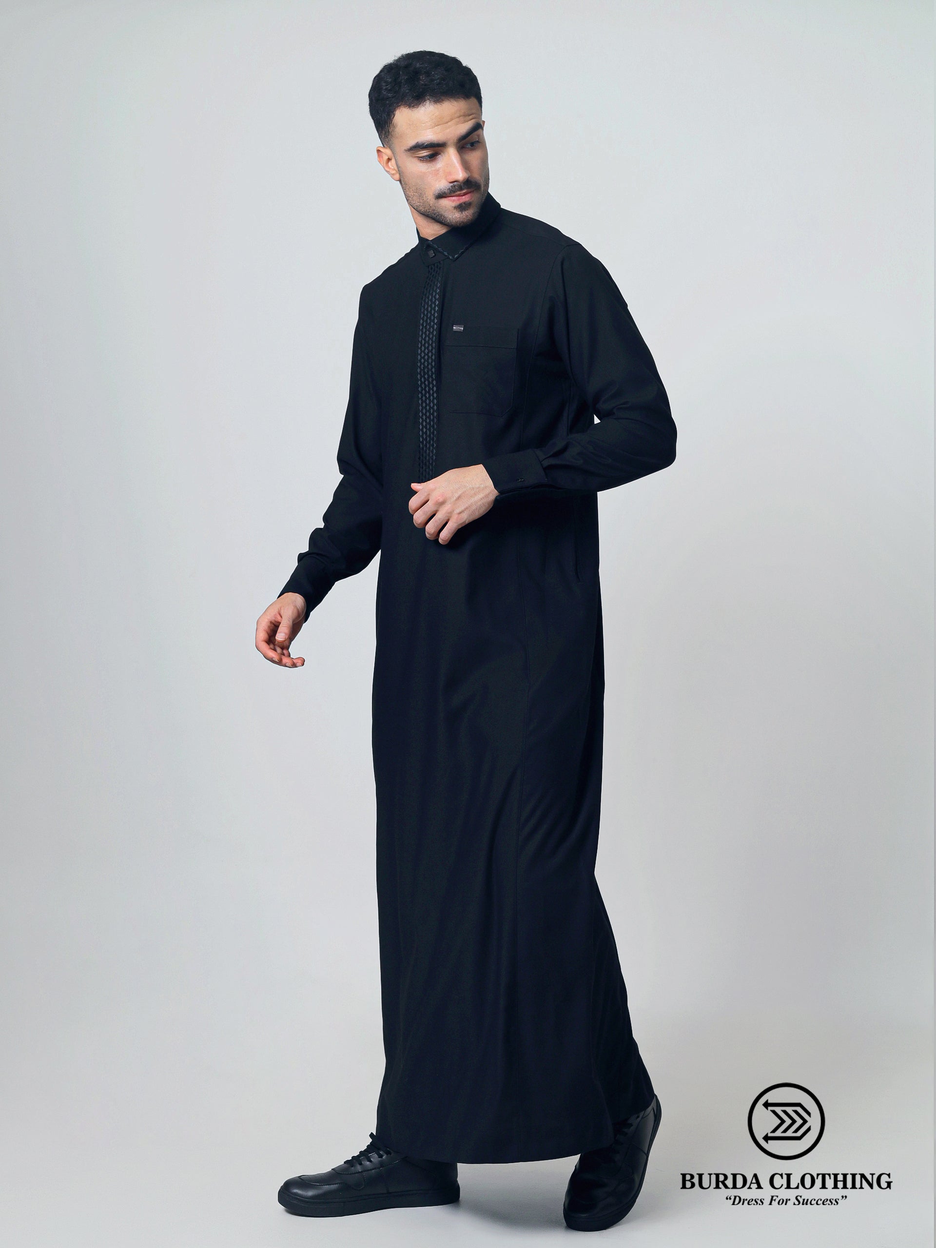 Adult Thobe 307 Black by Burdaclothing