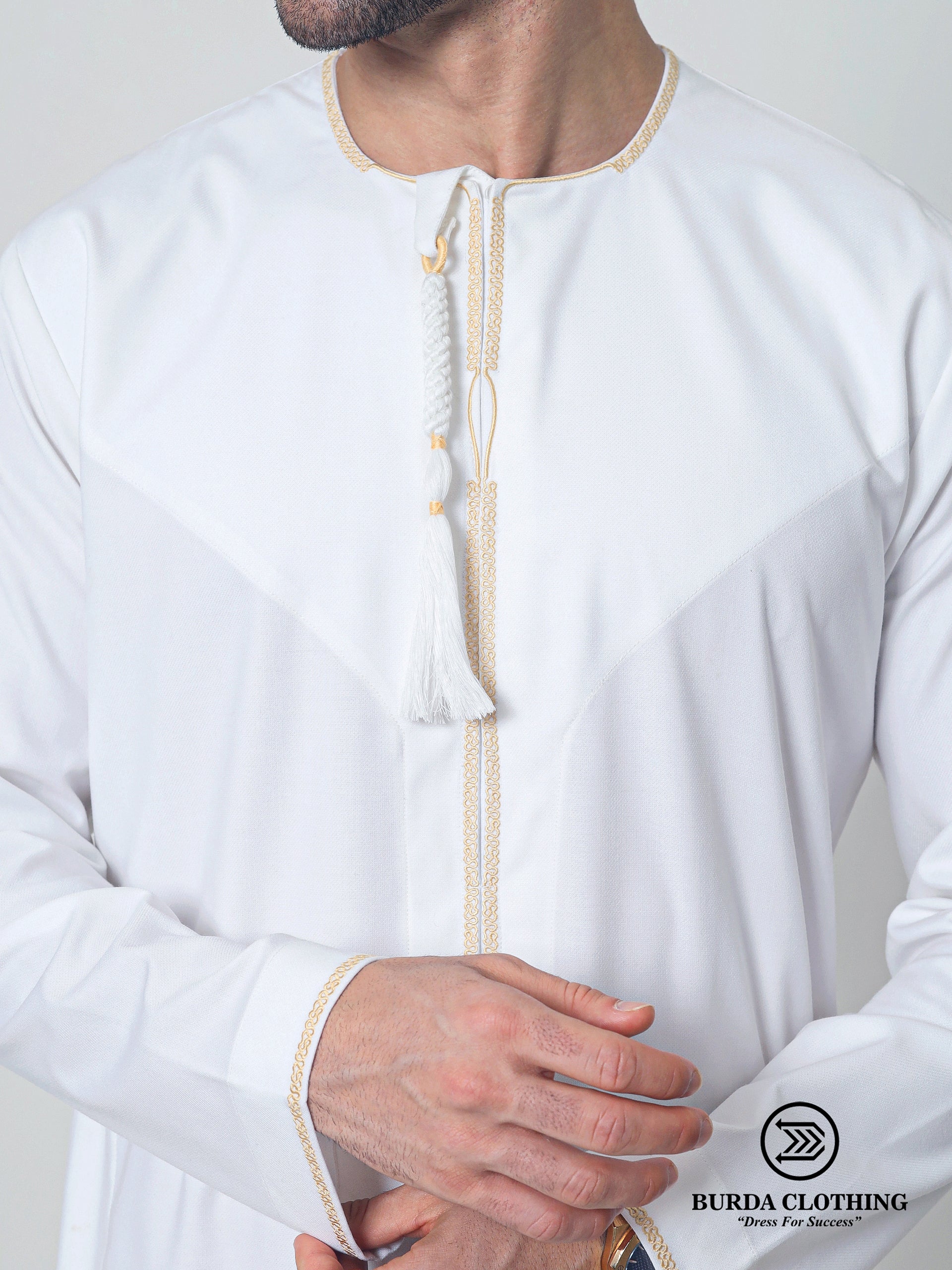 Adult Thobe 310 White by Burdaclothing