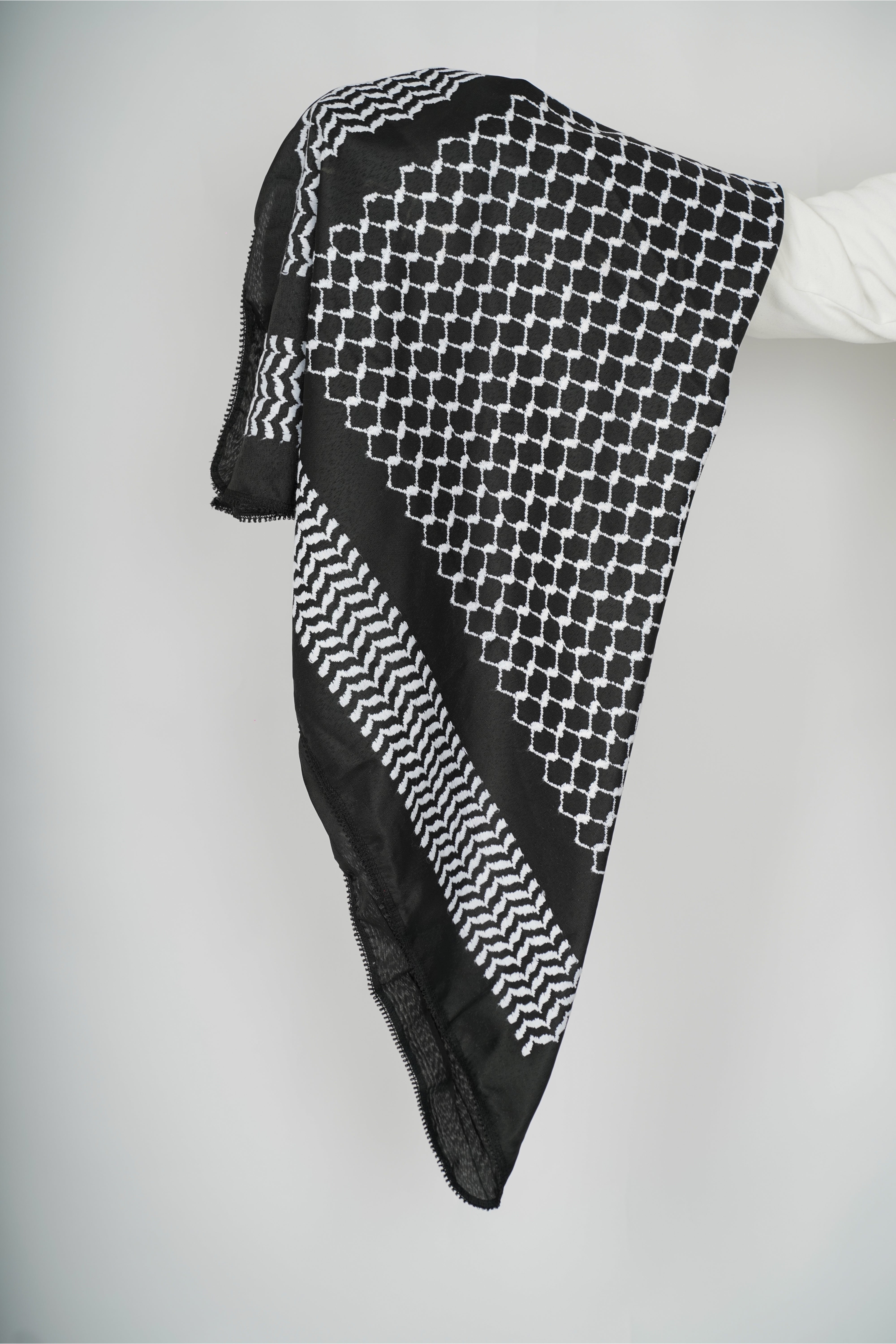 Black and White Nablus Kufiya by Burdaclothing