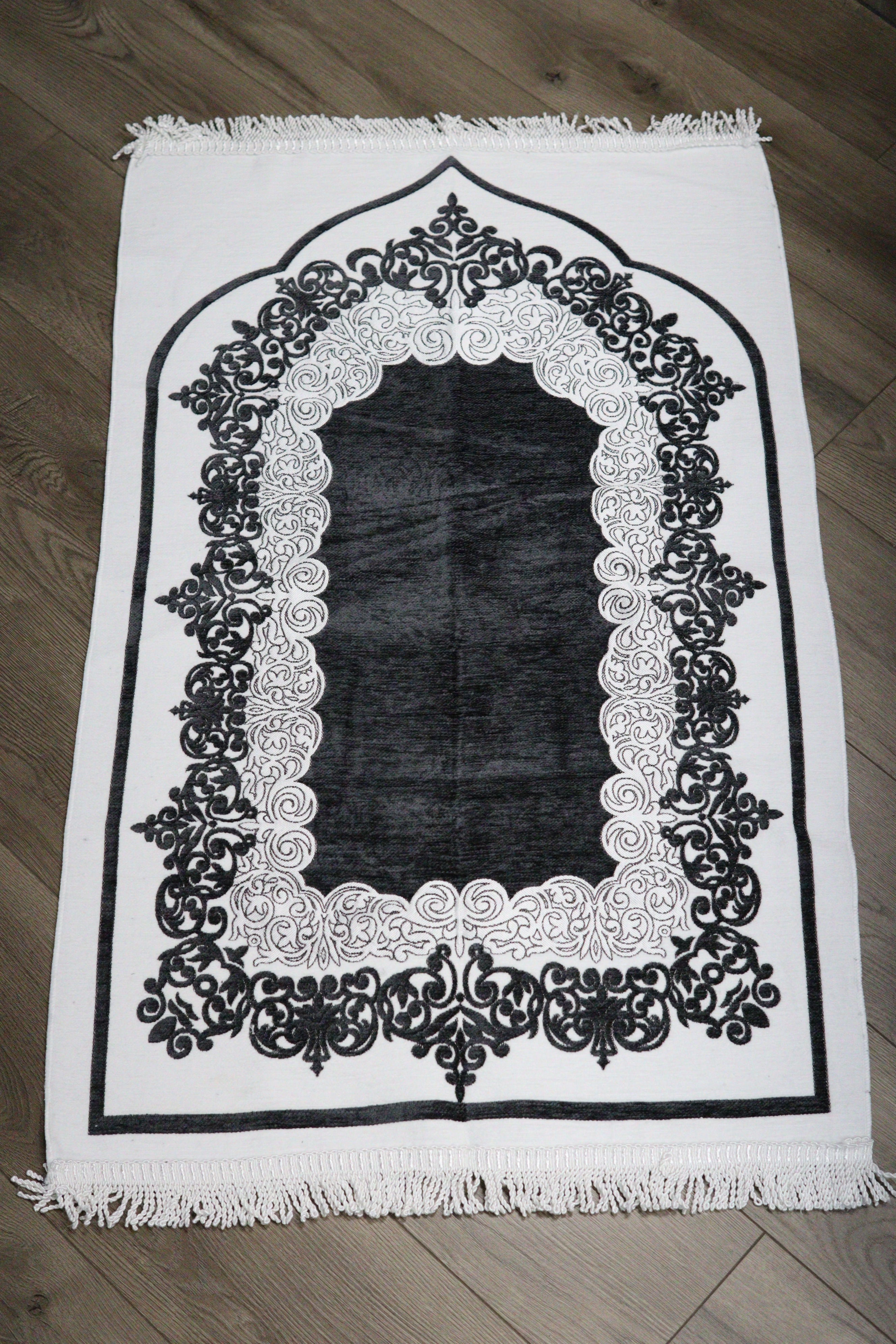 Egyptian Prayer Rugs by Burdaclothing