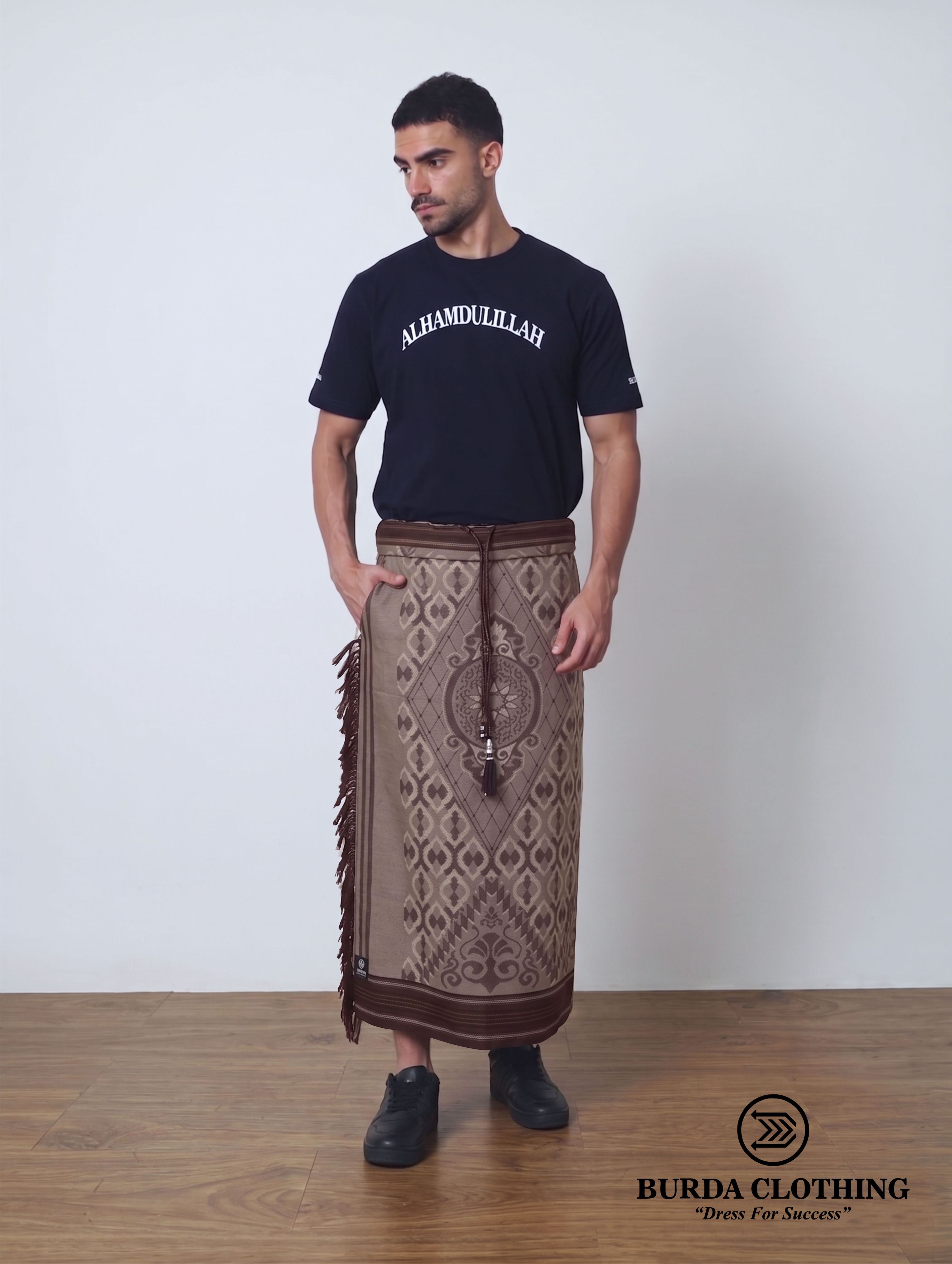 Izar Tube D10 Brown by Burdaclothing