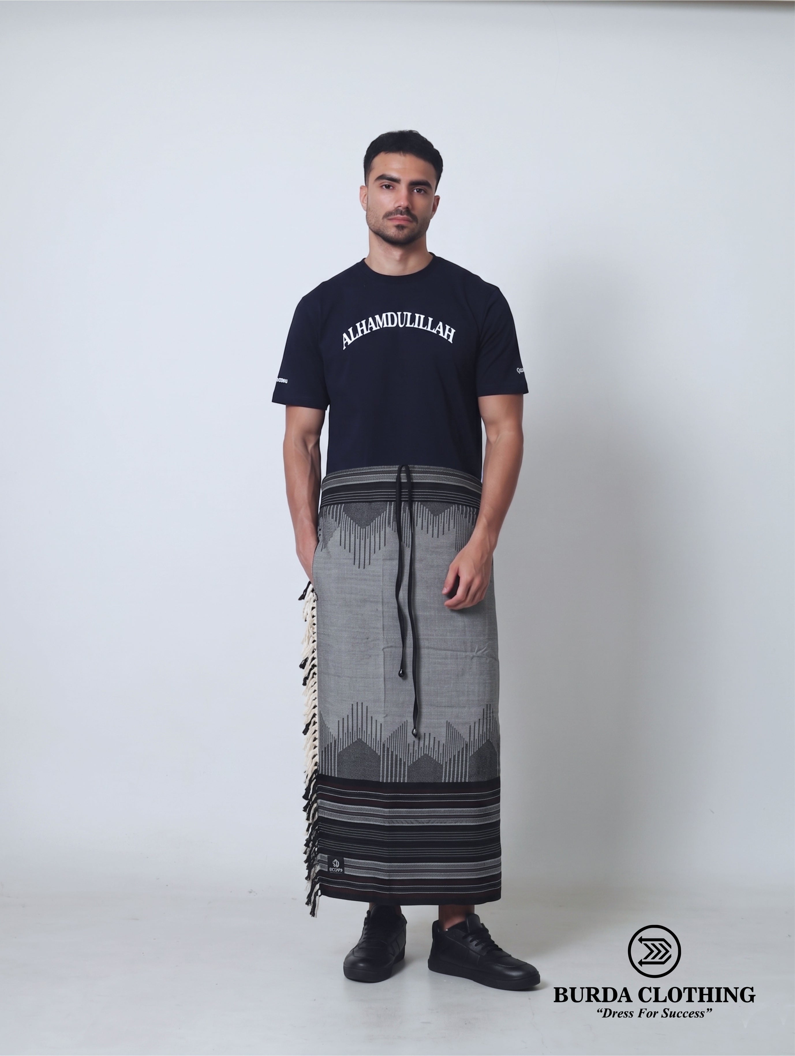 Izar Tube D3 by Burdaclothing