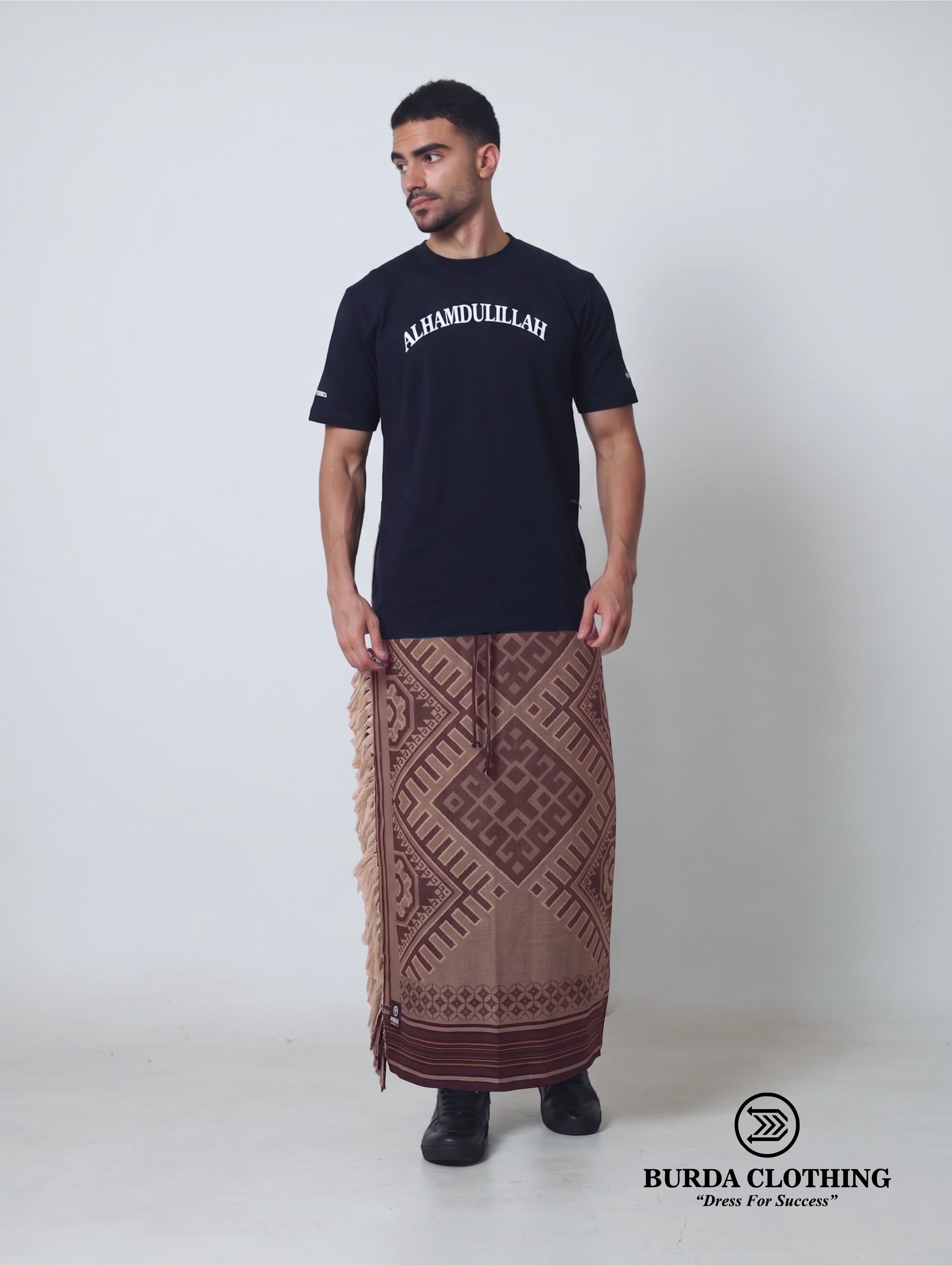 Izar Tube D8 Brown by Burdaclothing