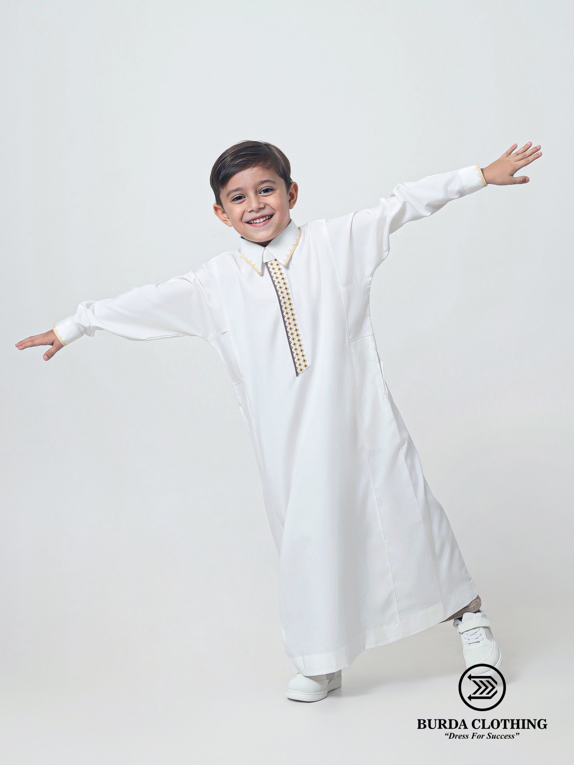 Kids Thobe 302 Off White by Burdaclothing