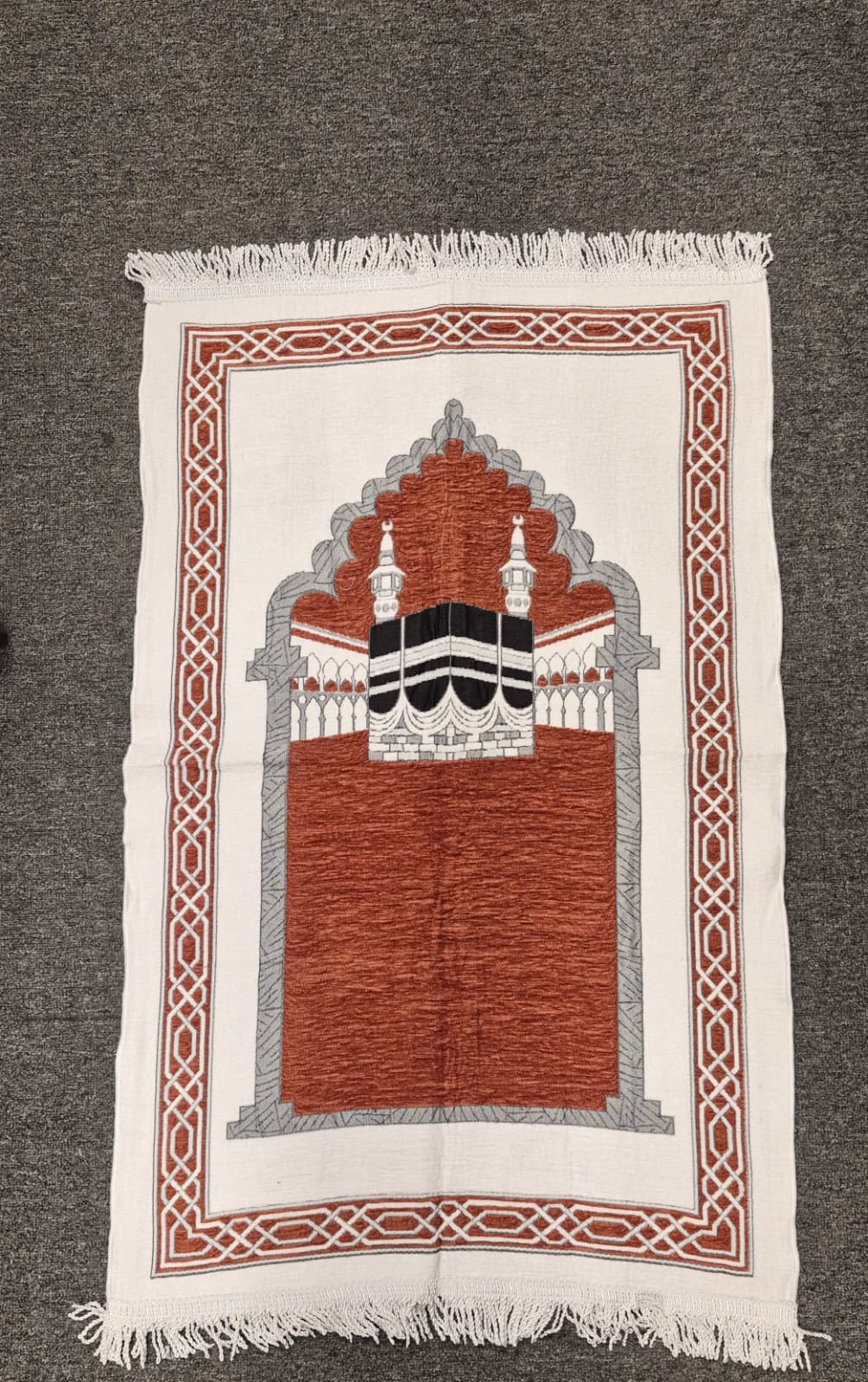 Luxurious Velvet Prayer Mat – Soft, Elegant & Foldable – Available in 10 colors by Burdaclothing