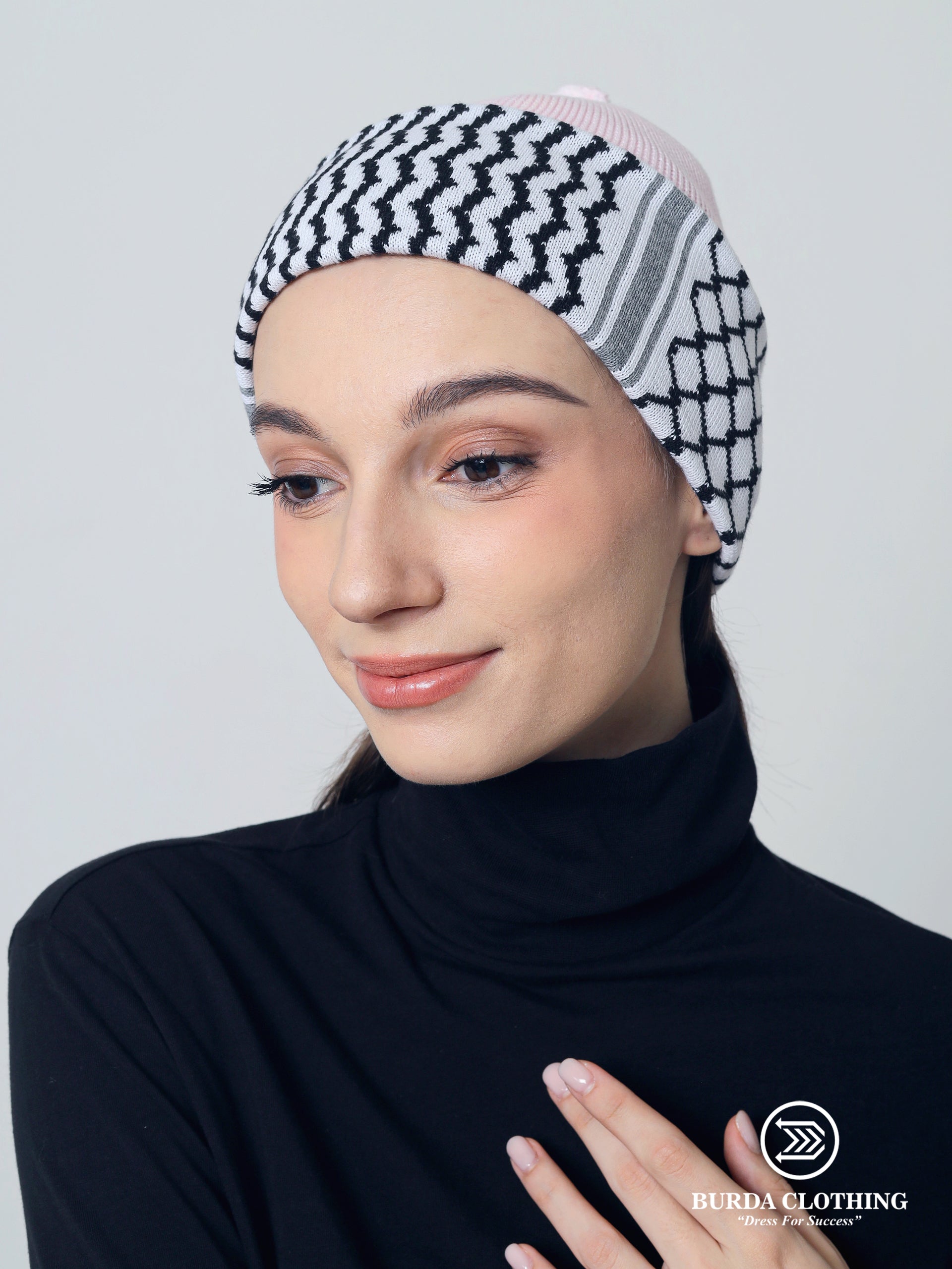 Palestine Kufiya Beanie Womens- Pink by Burdaclothing