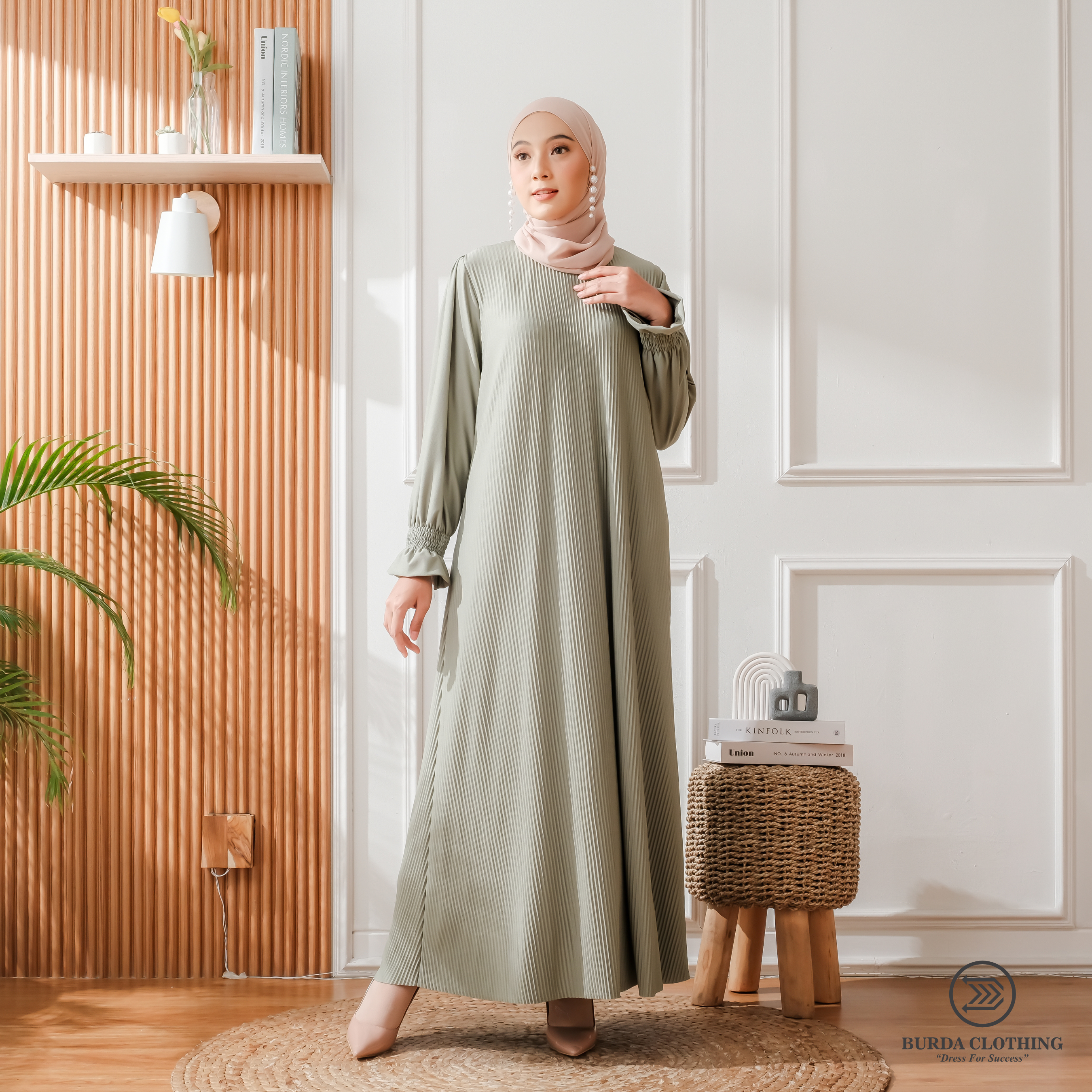 Women's Plain Dress Green by Burdaclothing