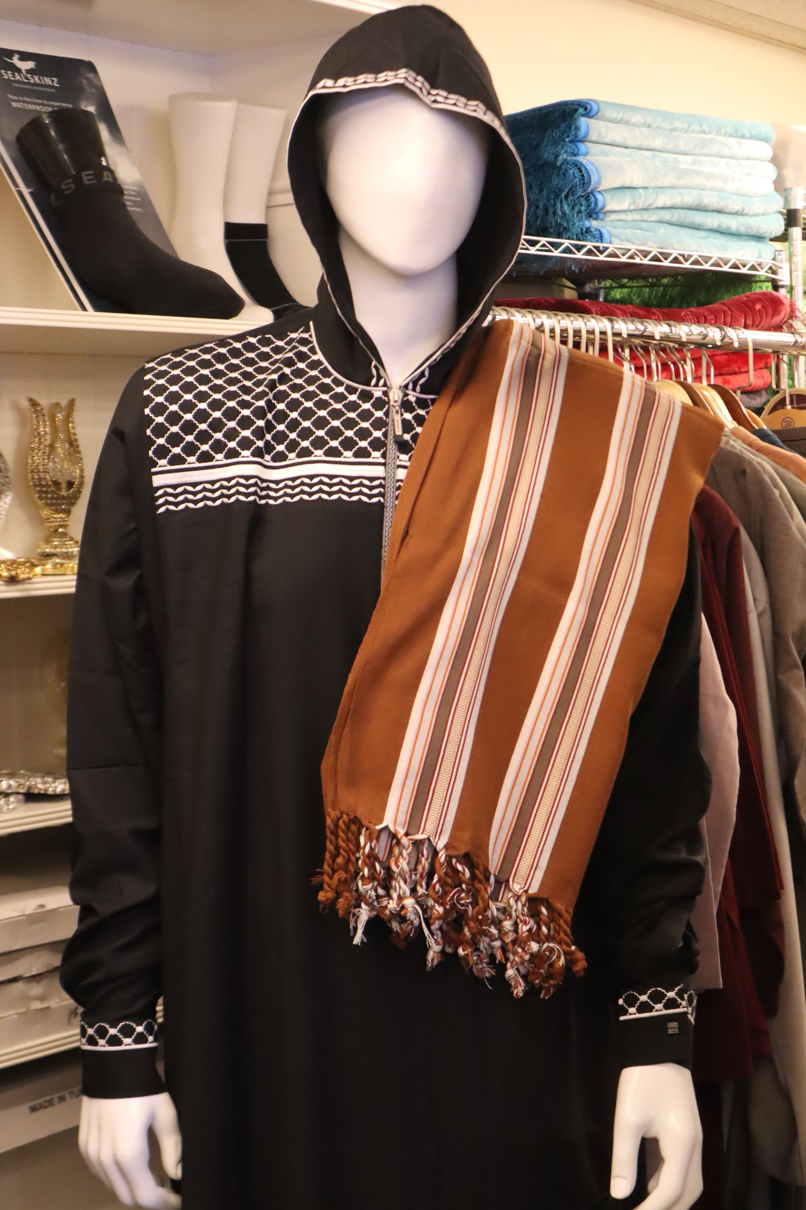 Yemeni Shawls Design 15 by Burdaclothing