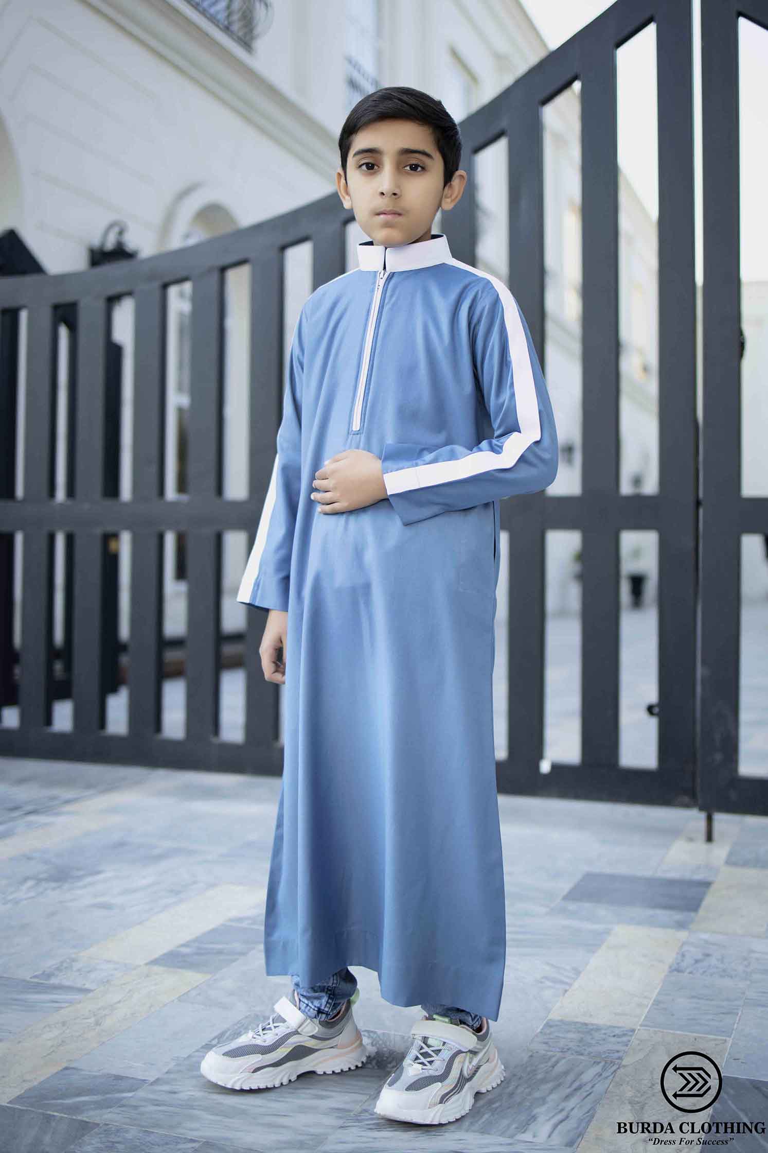 burdaclothing 40 Cloudy Kids Thobe