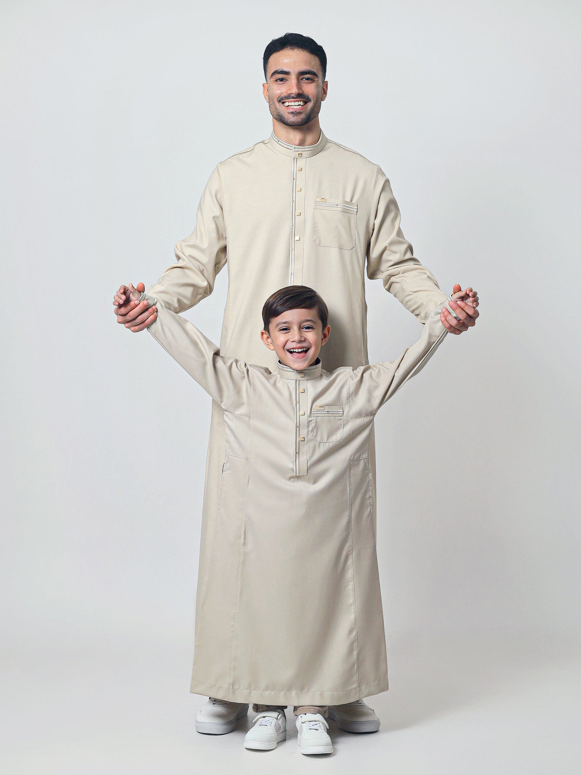 Adult Thobe 306 Gold