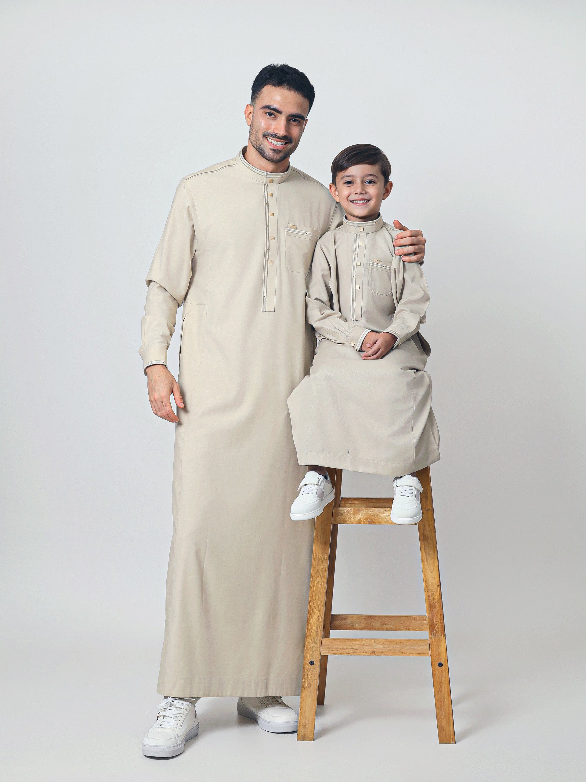 Adult Thobe 306 Gold