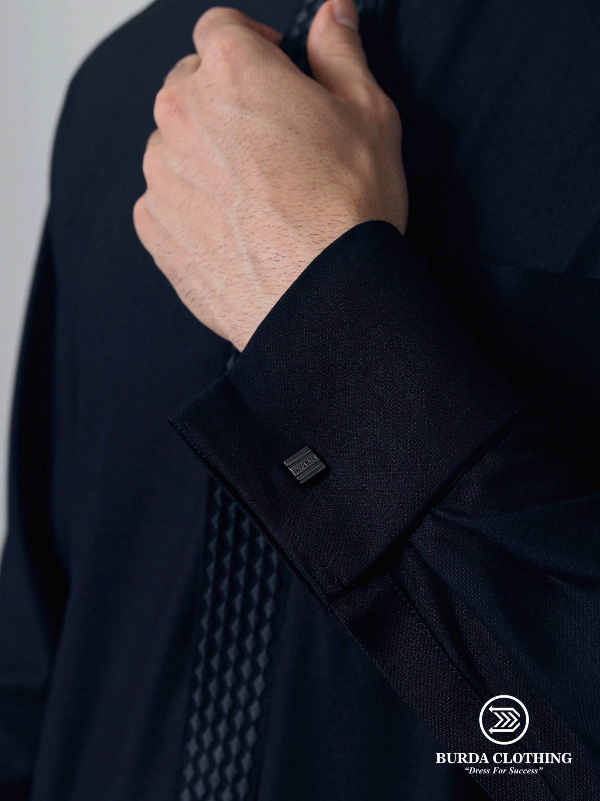 Adult Thobe 307 Black