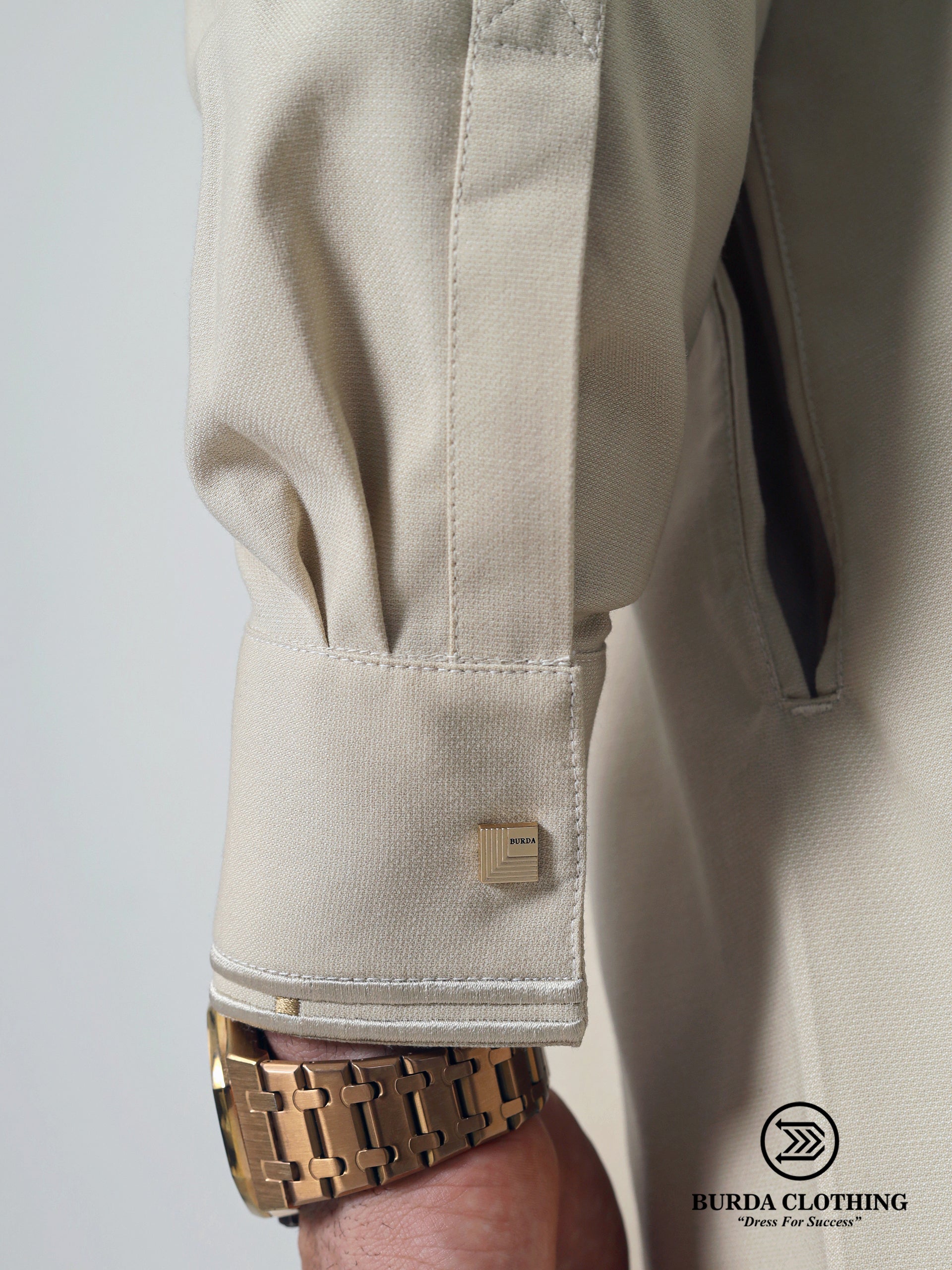 Adult Thobe 306 Gold