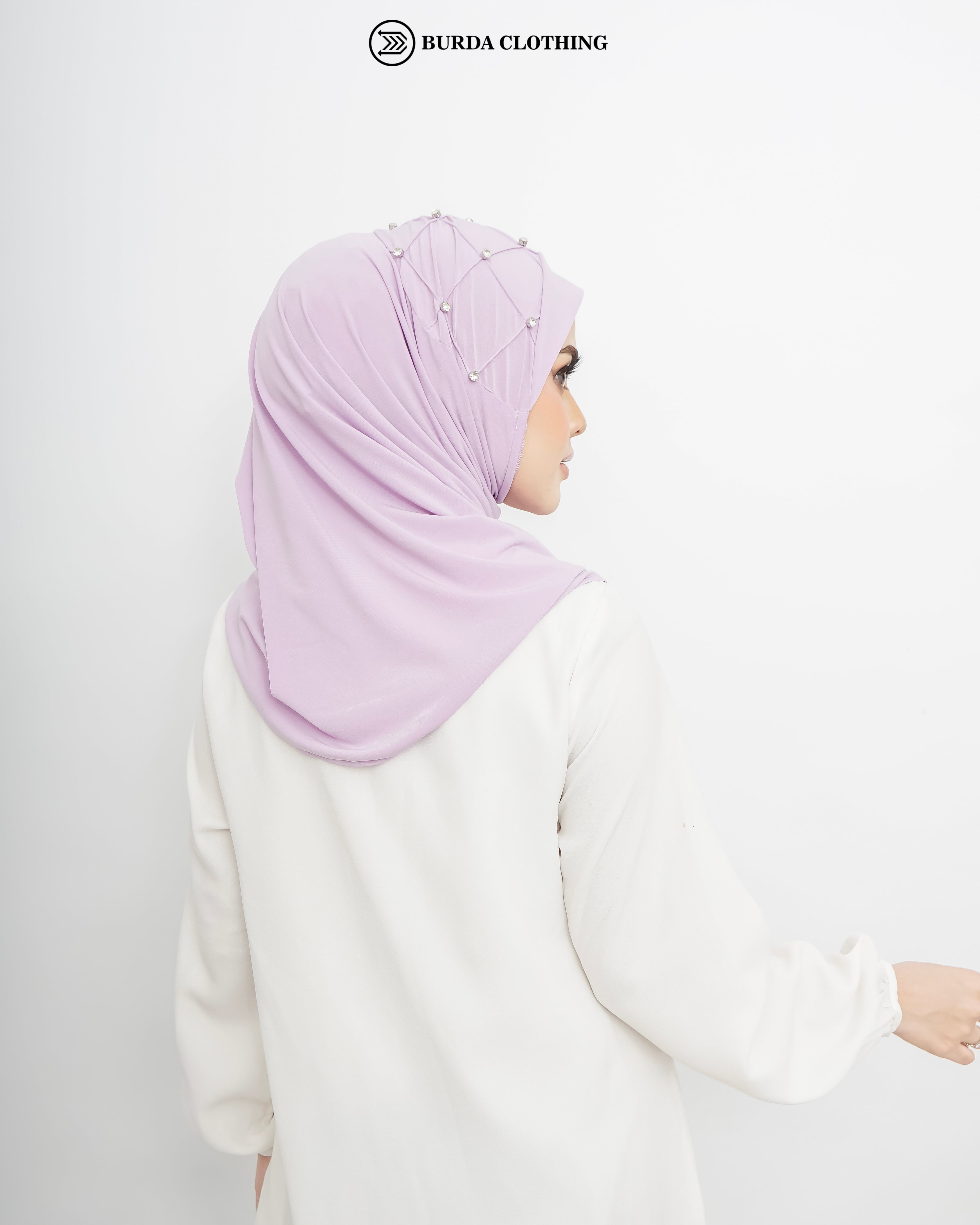 Pull on Hijab with stone (Jersey)