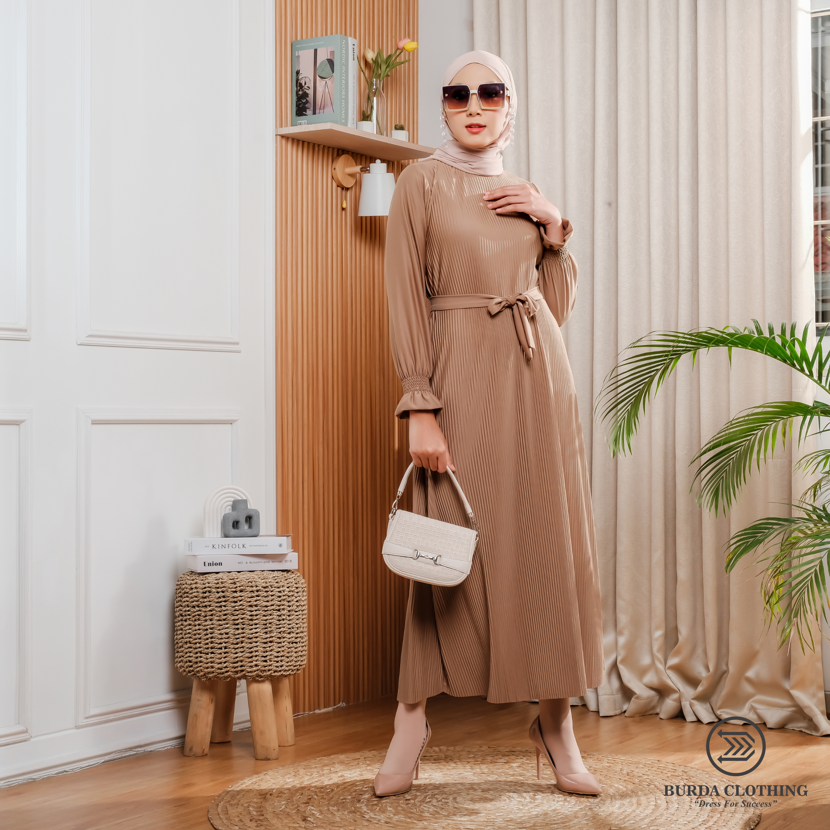 Women's Old dress Brown - Burdaclothing