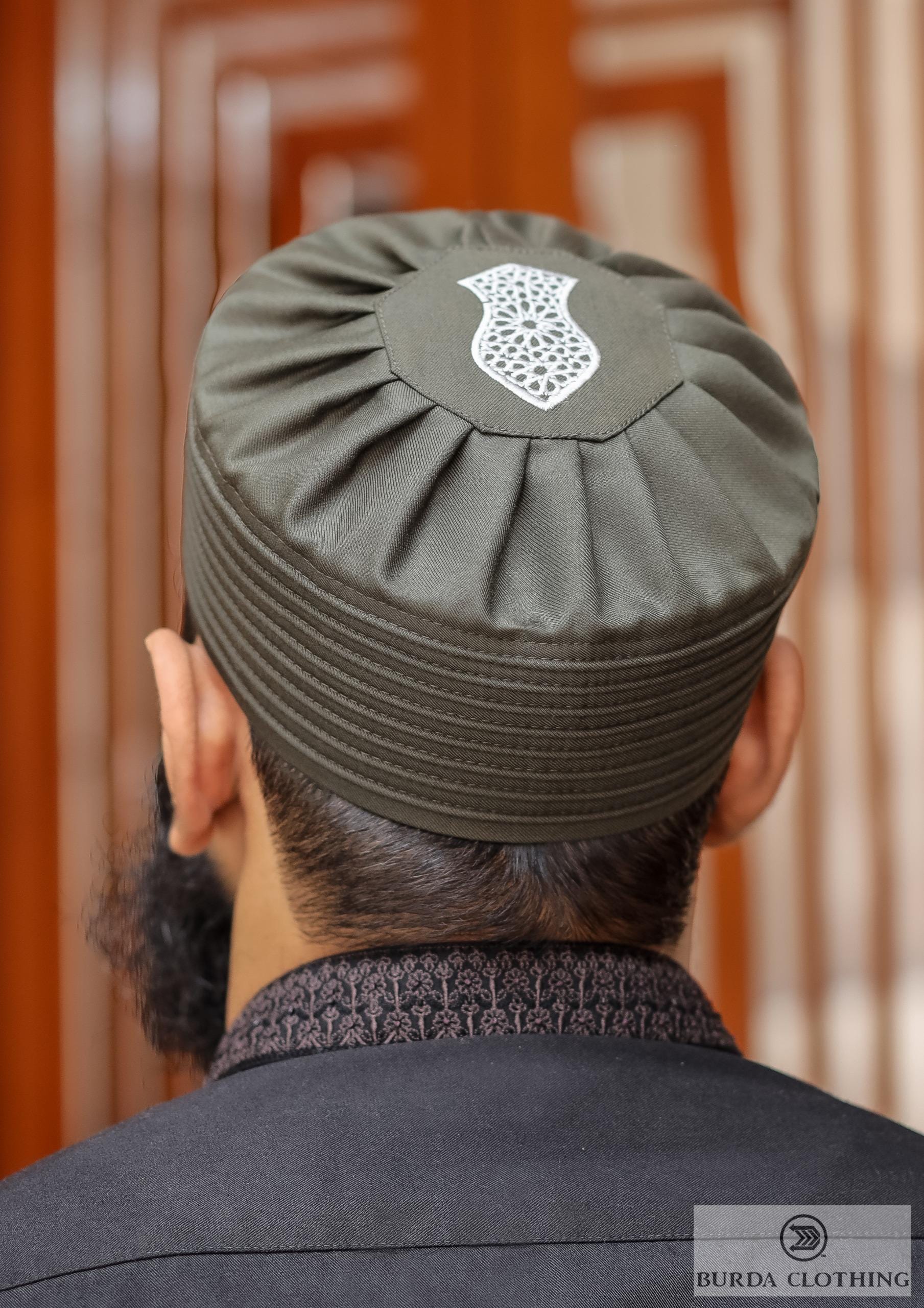 Burdaclothing 21 XS / Olive Sandal Pleated Kufi S008