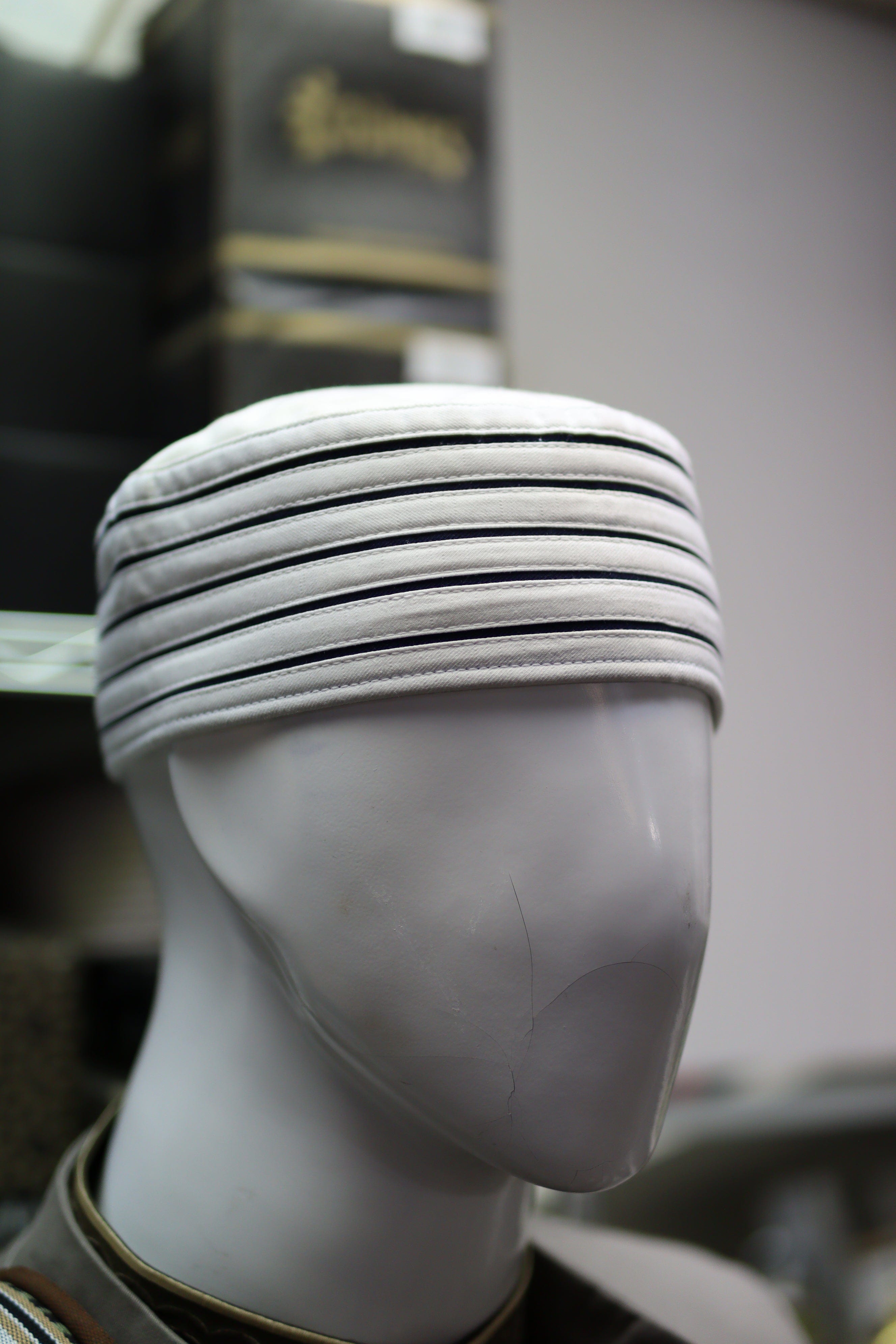 Burdaclothing 21 XS / White Kufi S015