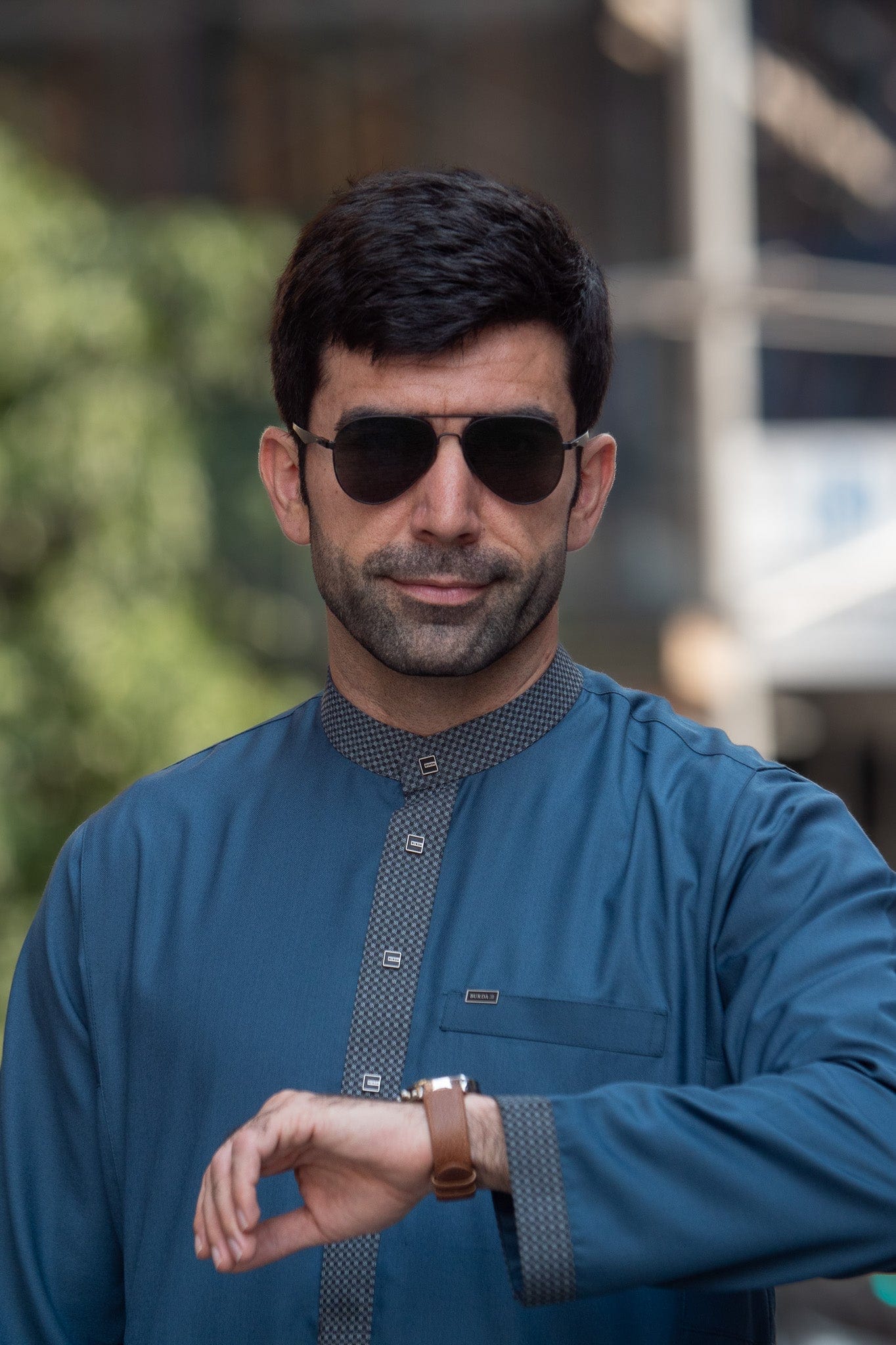 Burdaclothing Adult Thobe 500 BLUE ( FATHER & SON)