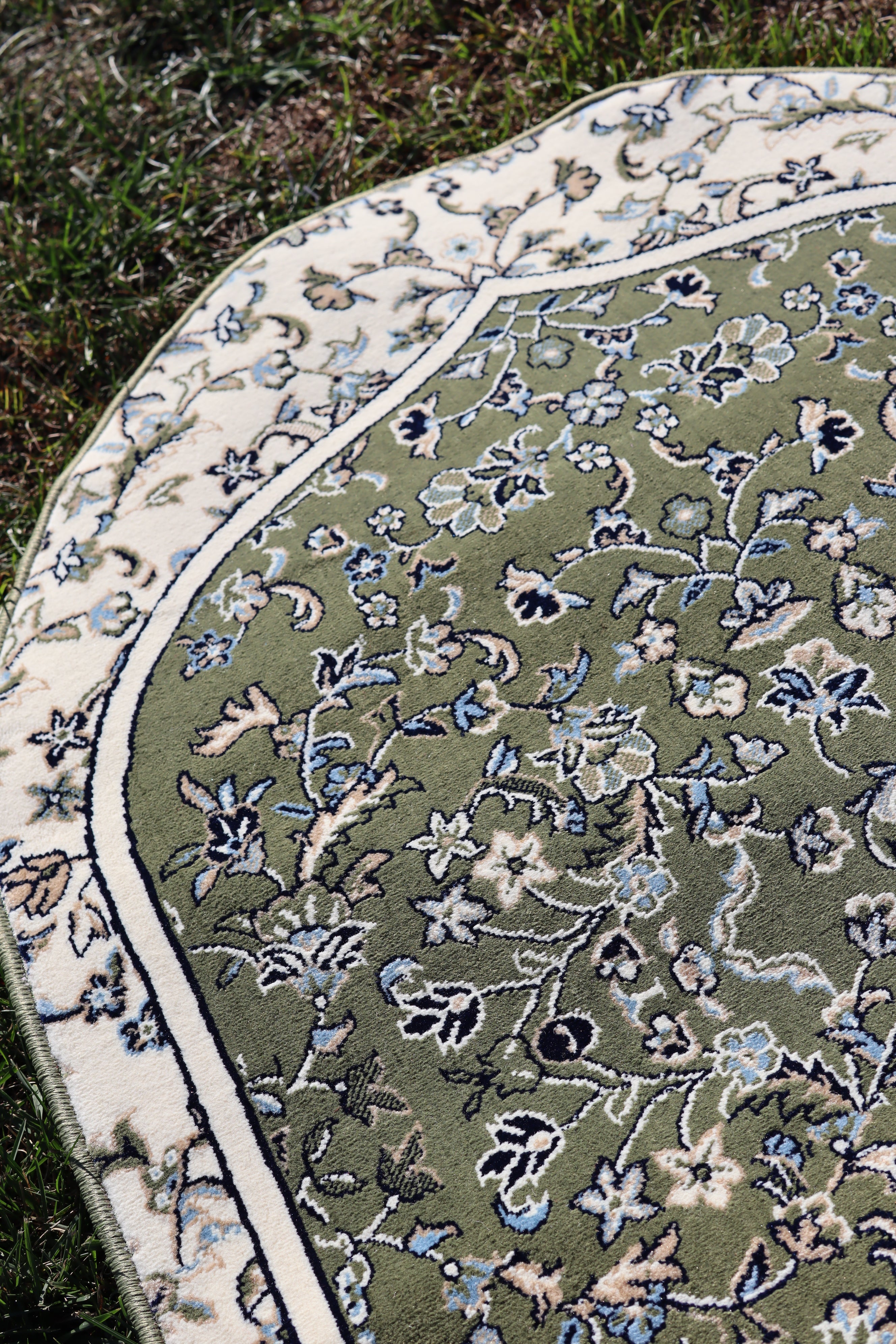 Medina Curved Carpet 0346-Green by Burdaclothing