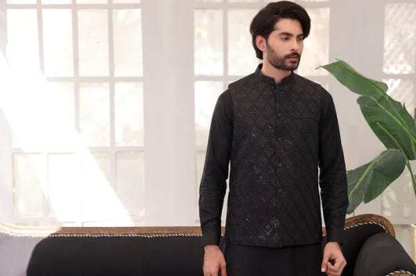 Burdaclothing Mens Waistcoat - Dazzling Black