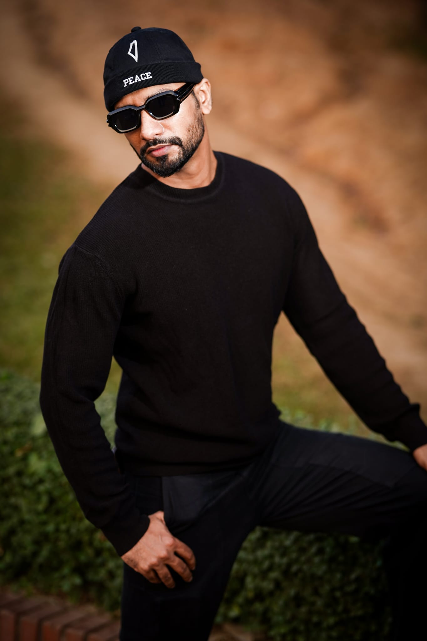 Burdaclothing Peace Brimless Hat