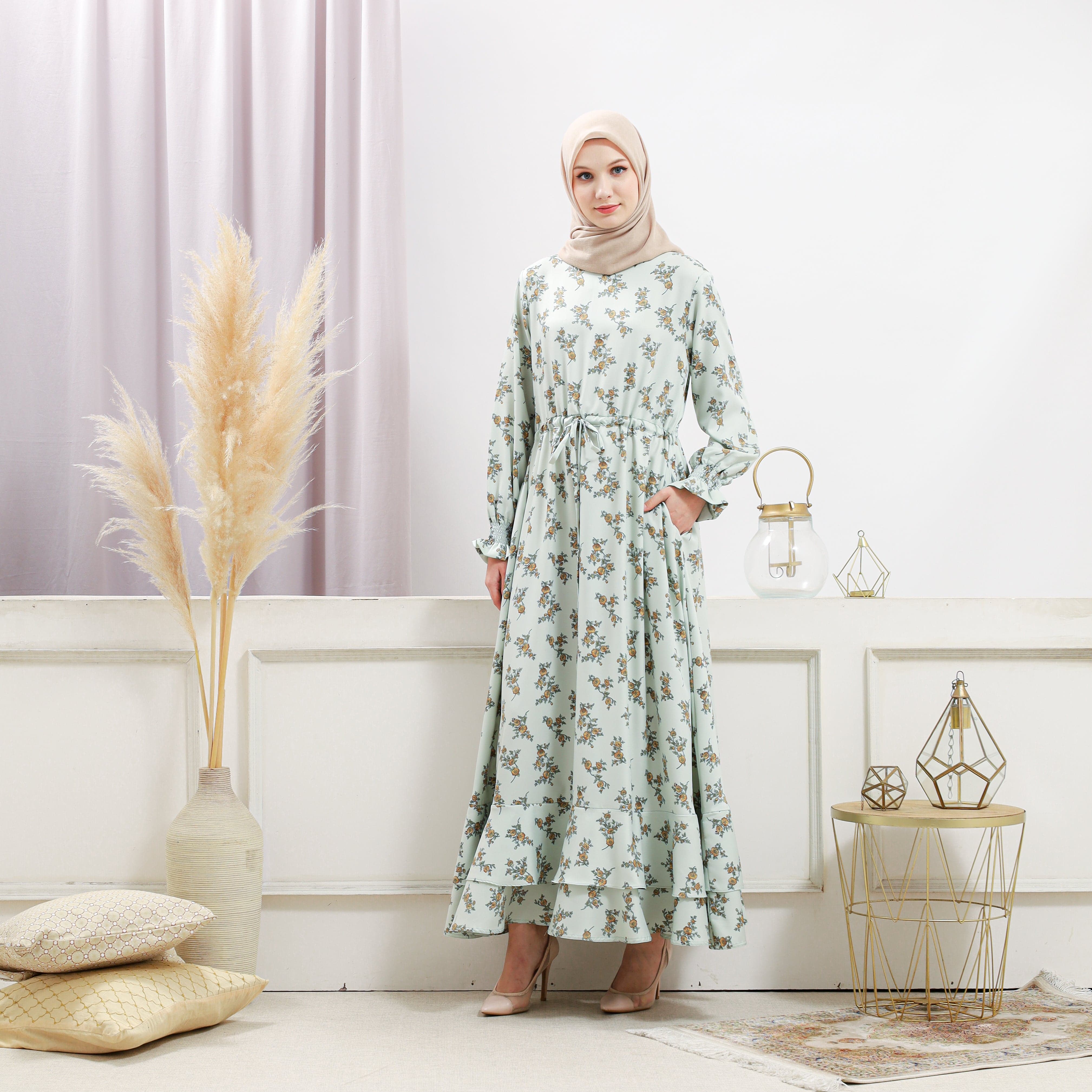 Burdaclothing Women's Light Green Floral Dress