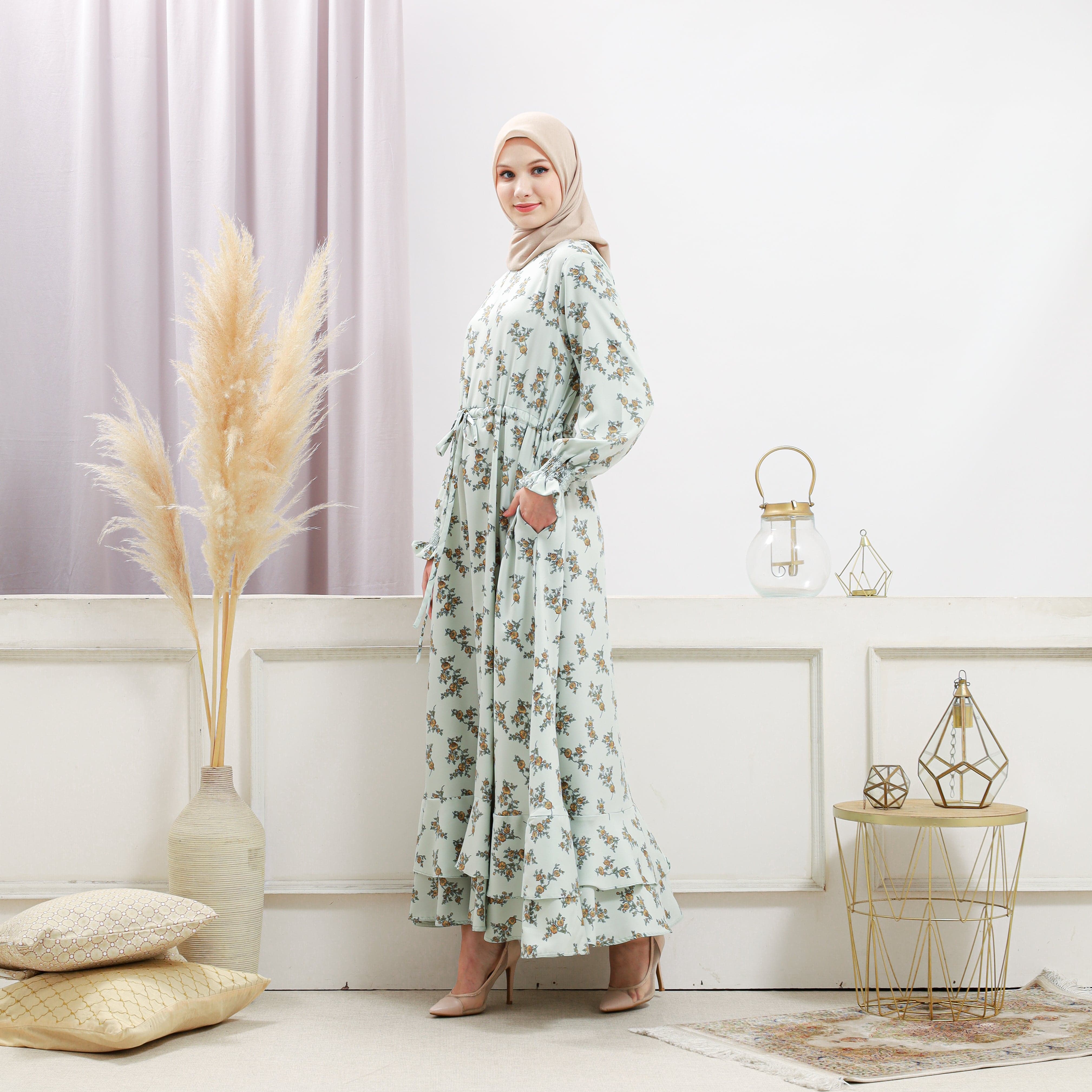 Burdaclothing Women's Light Green Floral Dress