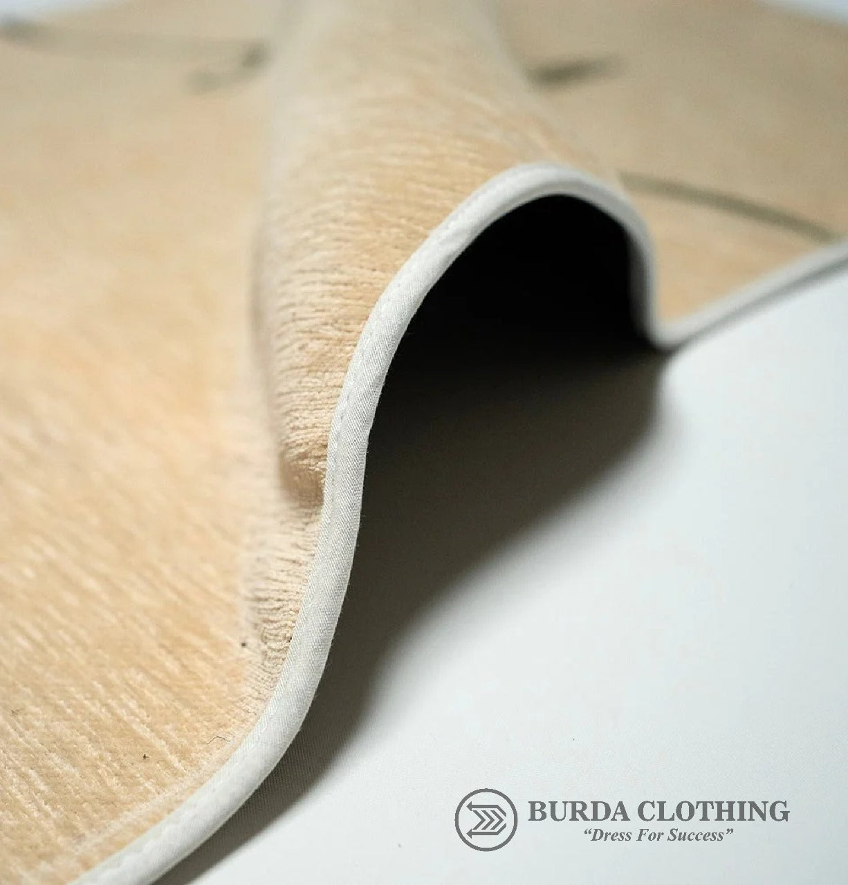 Woven Chennile Prayer Rug by Burdaclothing